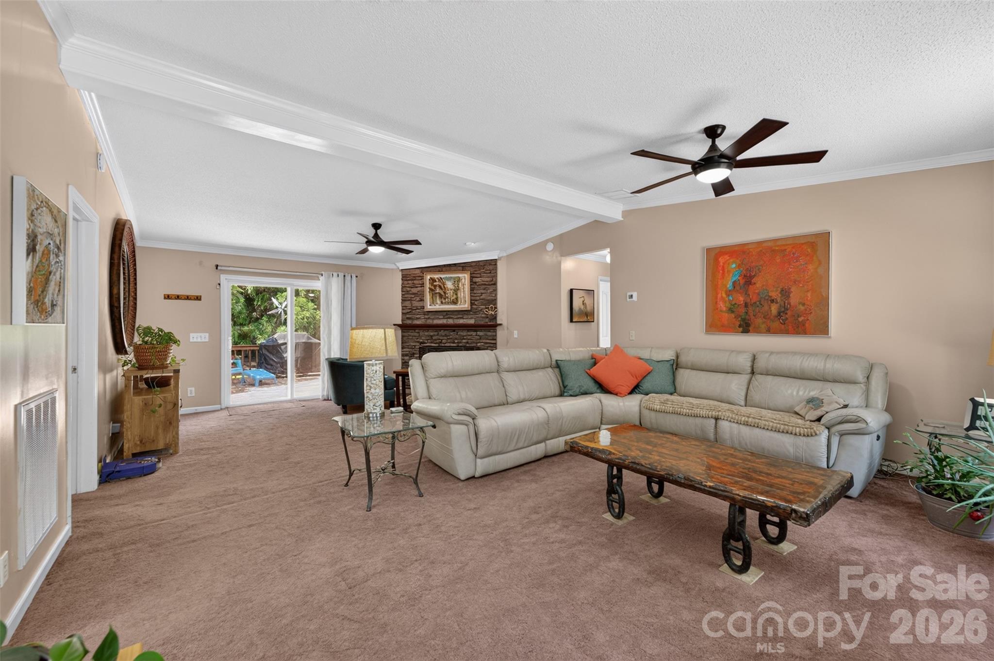 3635 Will Street Property Photo 6
