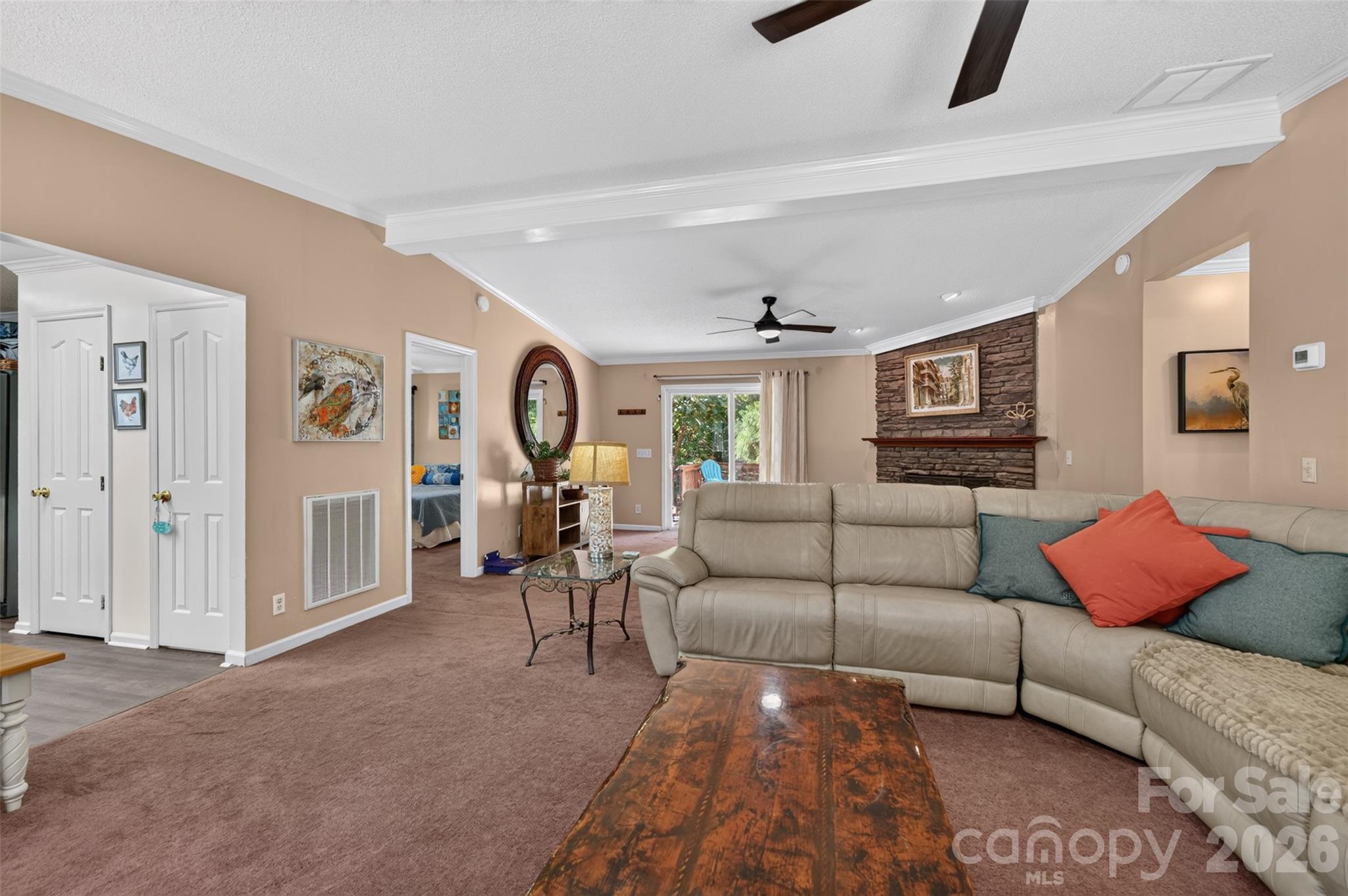 3635 Will Street Property Photo 8