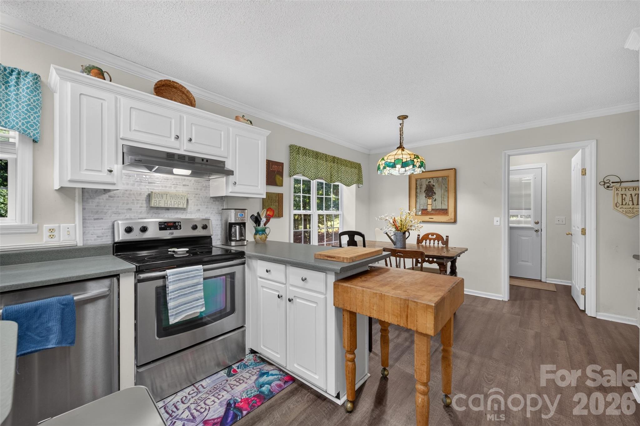 3635 Will Street Property Photo 15