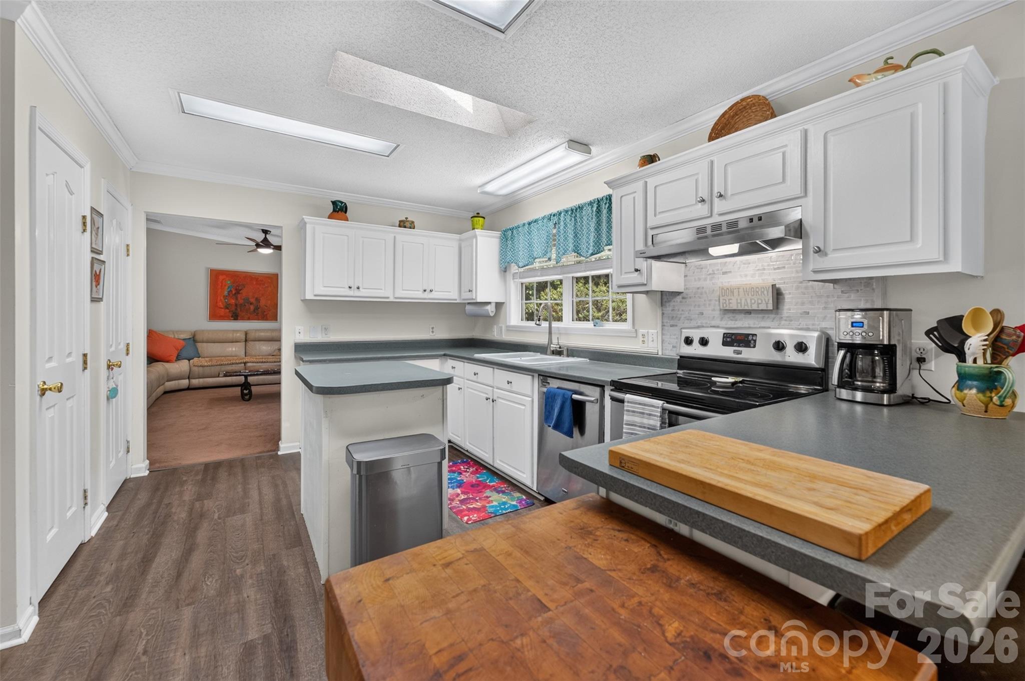 3635 Will Street Property Photo 23