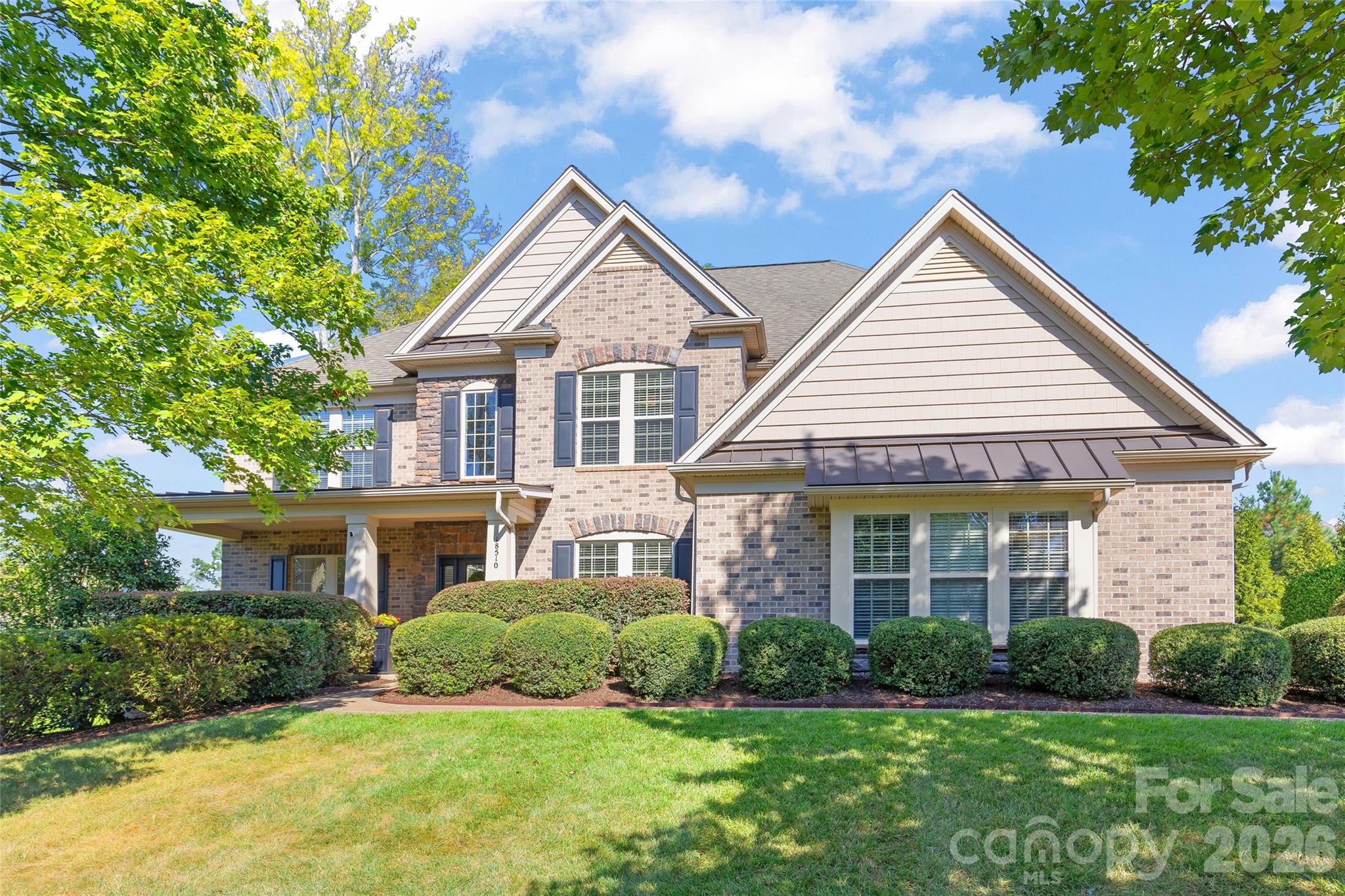 18510 Clavemorr Castle Court Property Photo 1