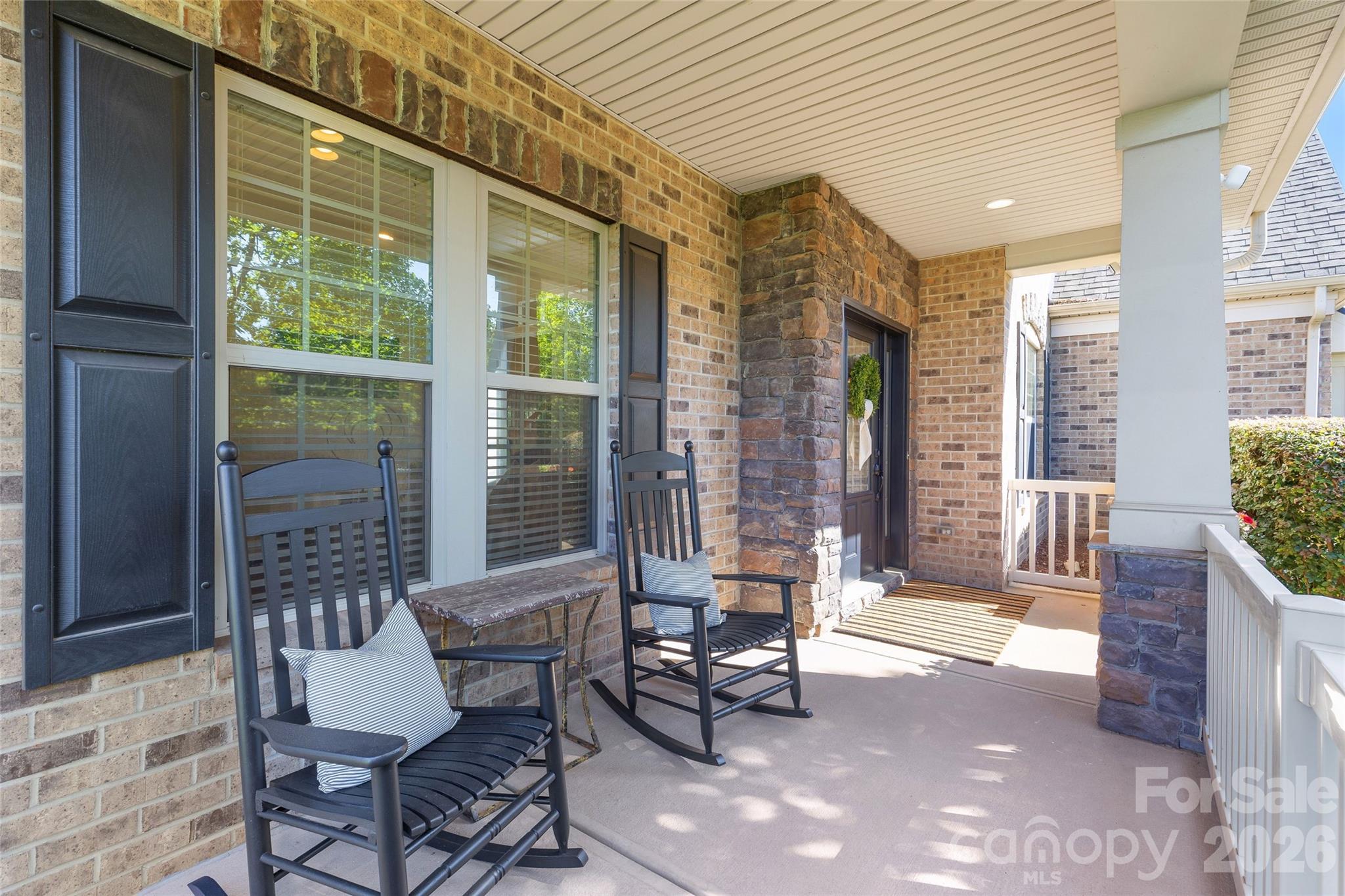 18510 Clavemorr Castle Court Property Photo 2