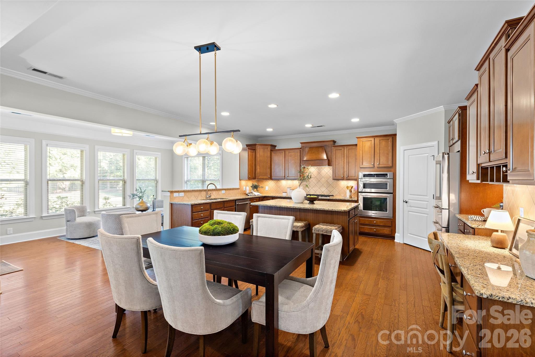 18510 Clavemorr Castle Court Property Photo 11