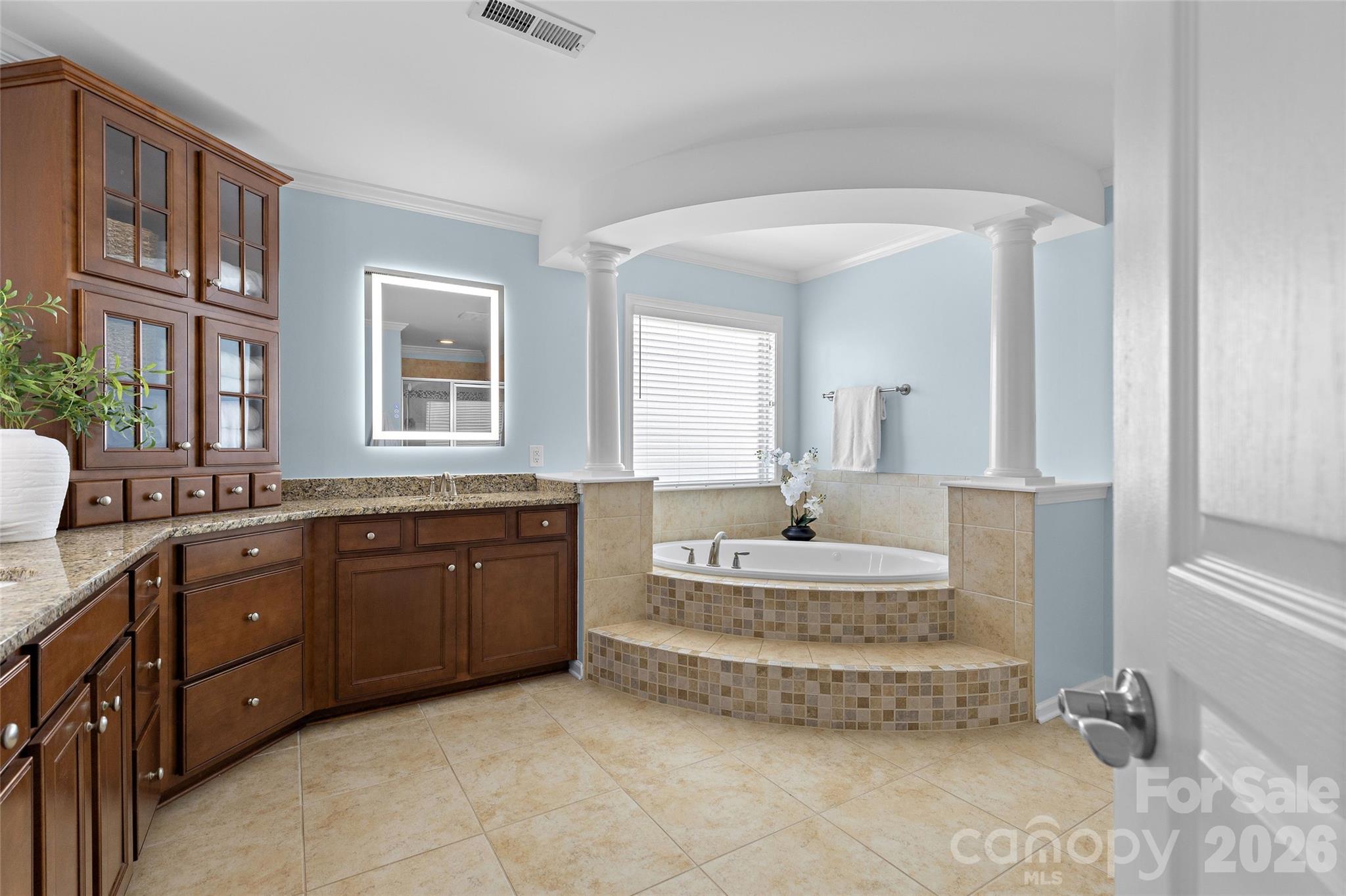 18510 Clavemorr Castle Court Property Photo 25