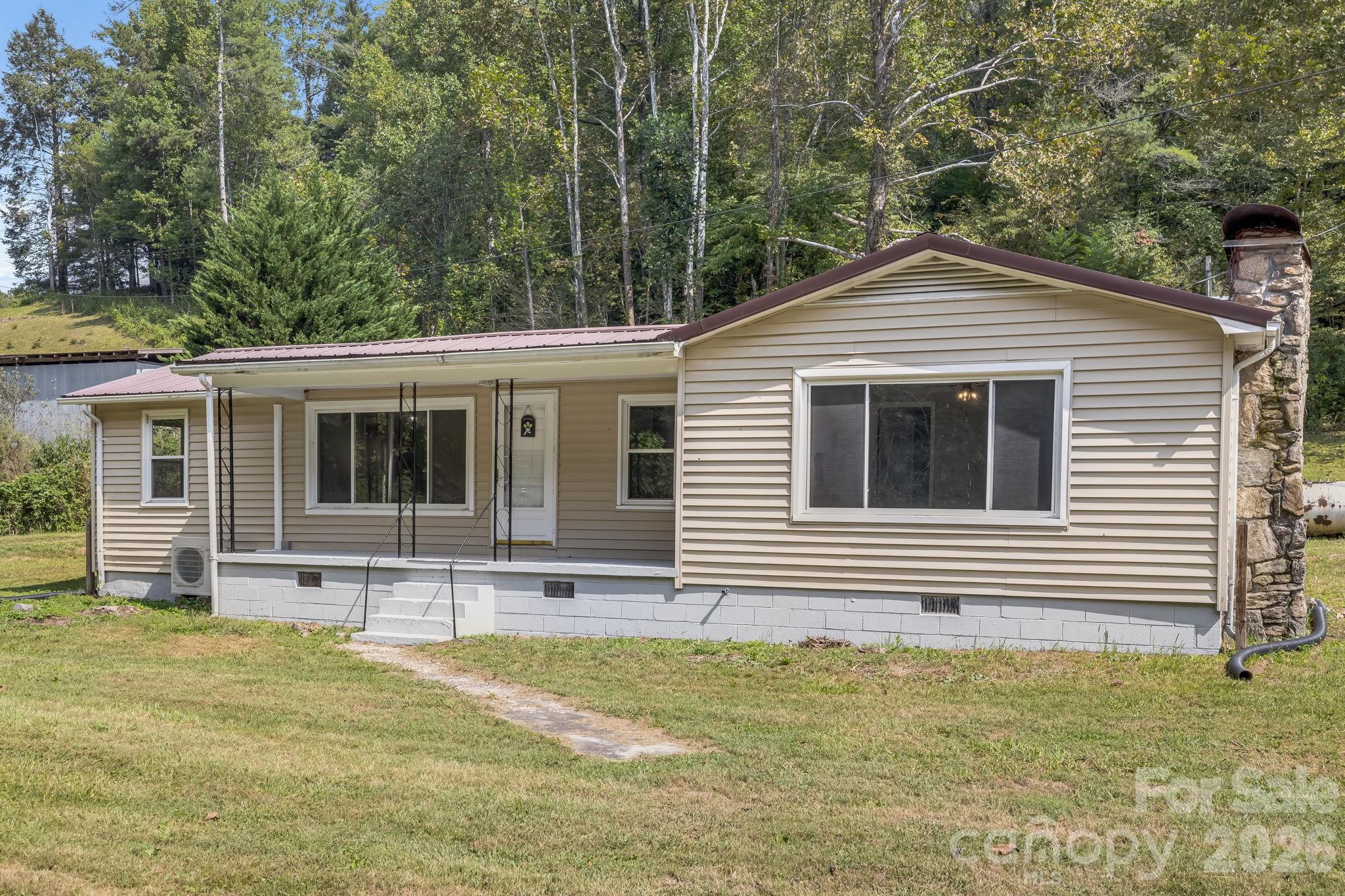 4078 Nc 208 Highway Property Photo 1