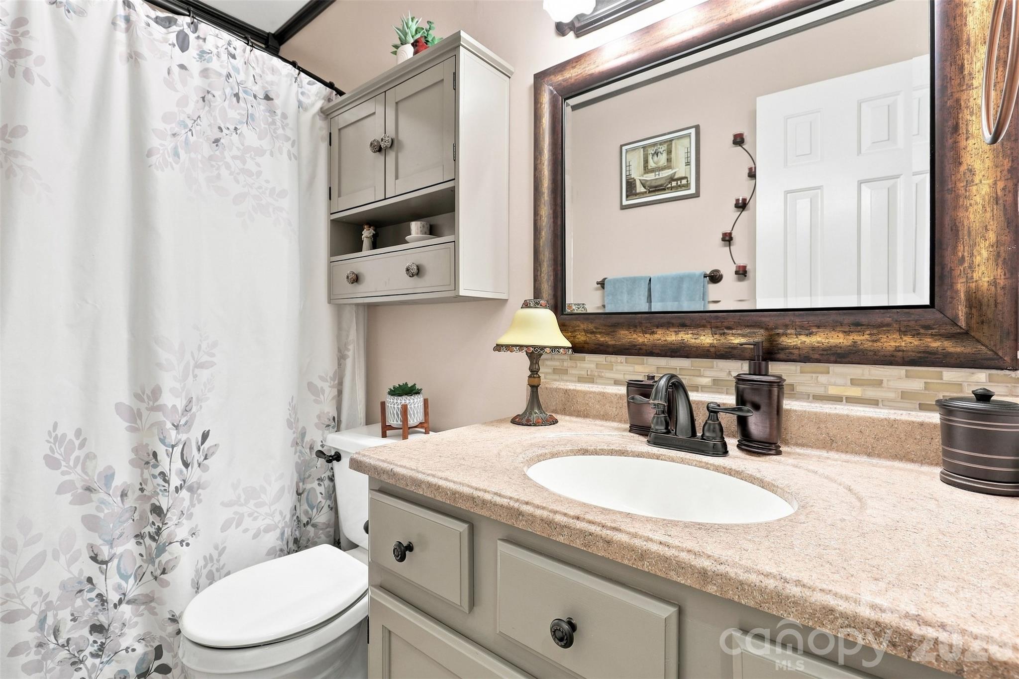 1009 Willow Run Road Property Photo 21