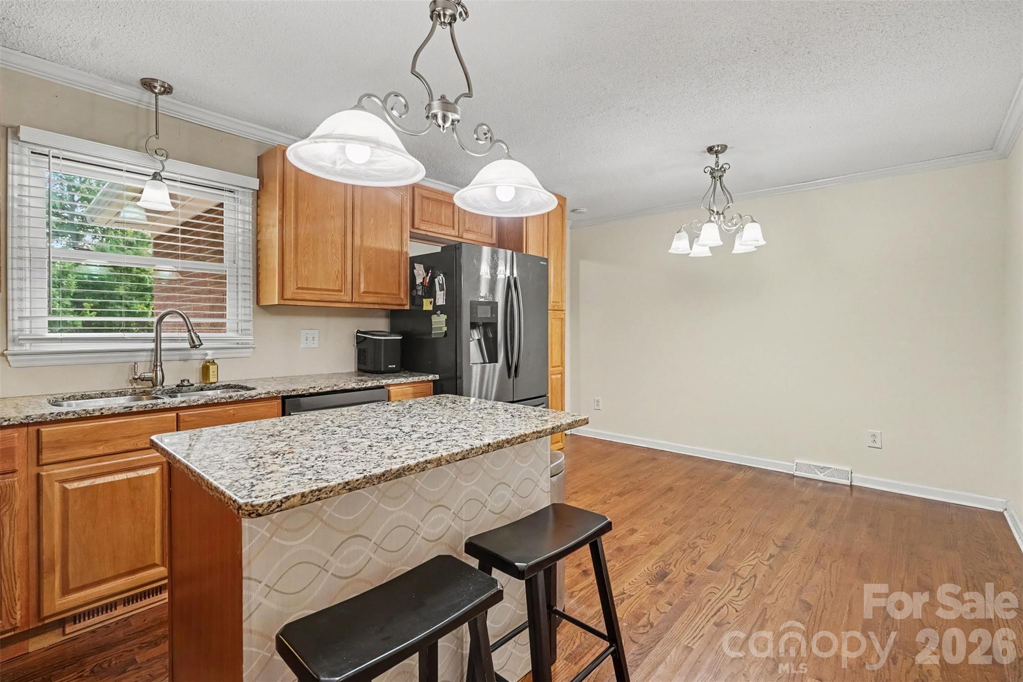 15229 Comanche Lane 21 Property Photo 6