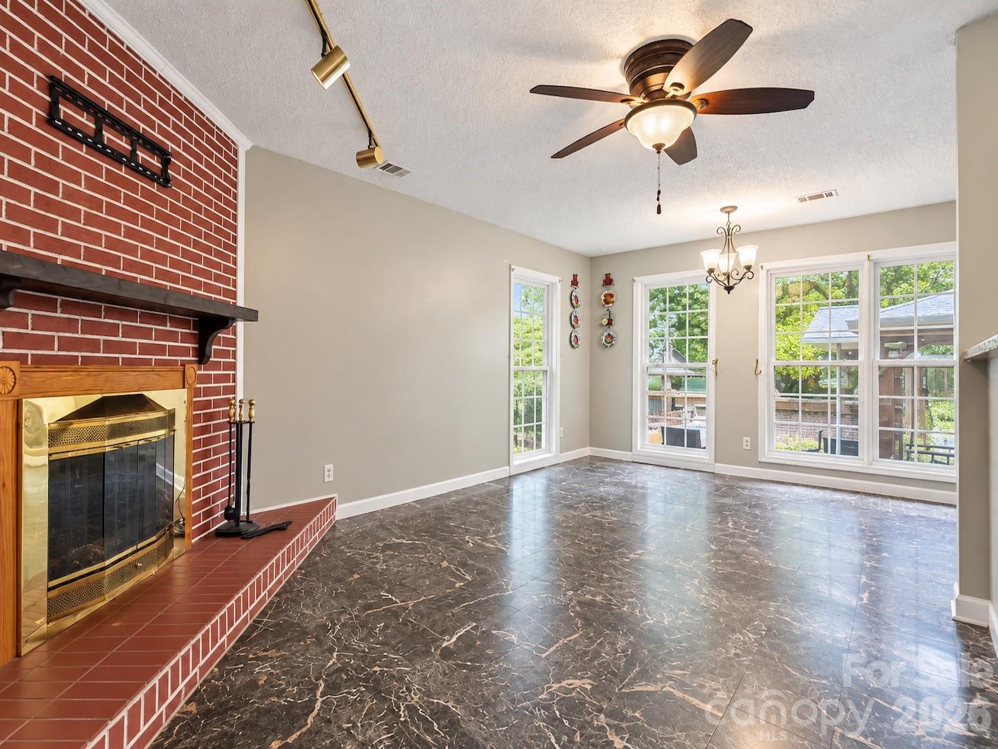 6501 Old Meadow Road Property Photo 9