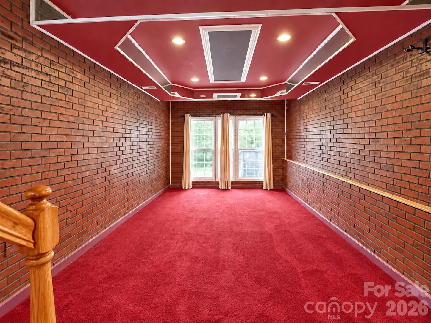 6501 Old Meadow Road Property Photo 11