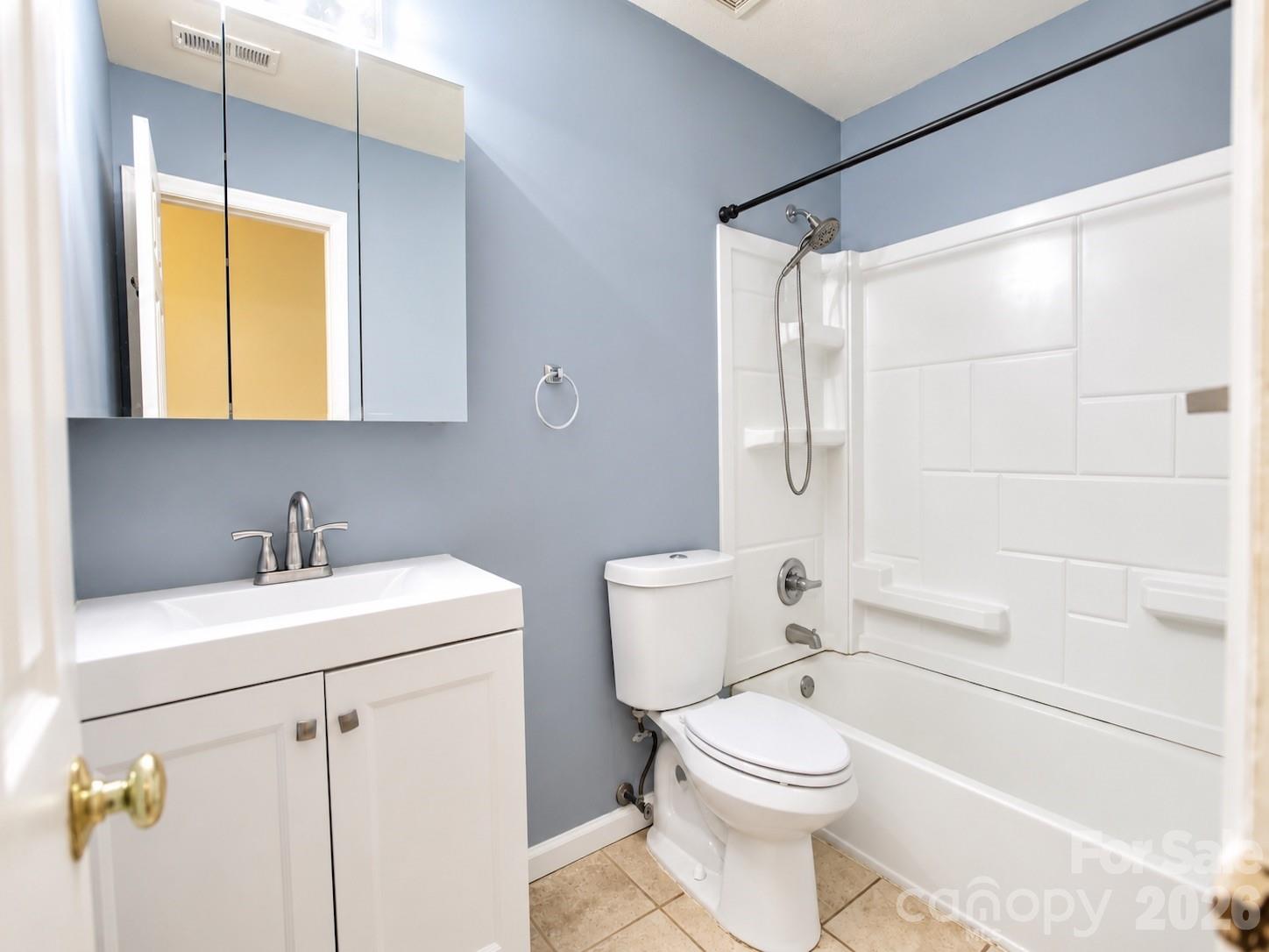 6501 Old Meadow Road Property Photo 15