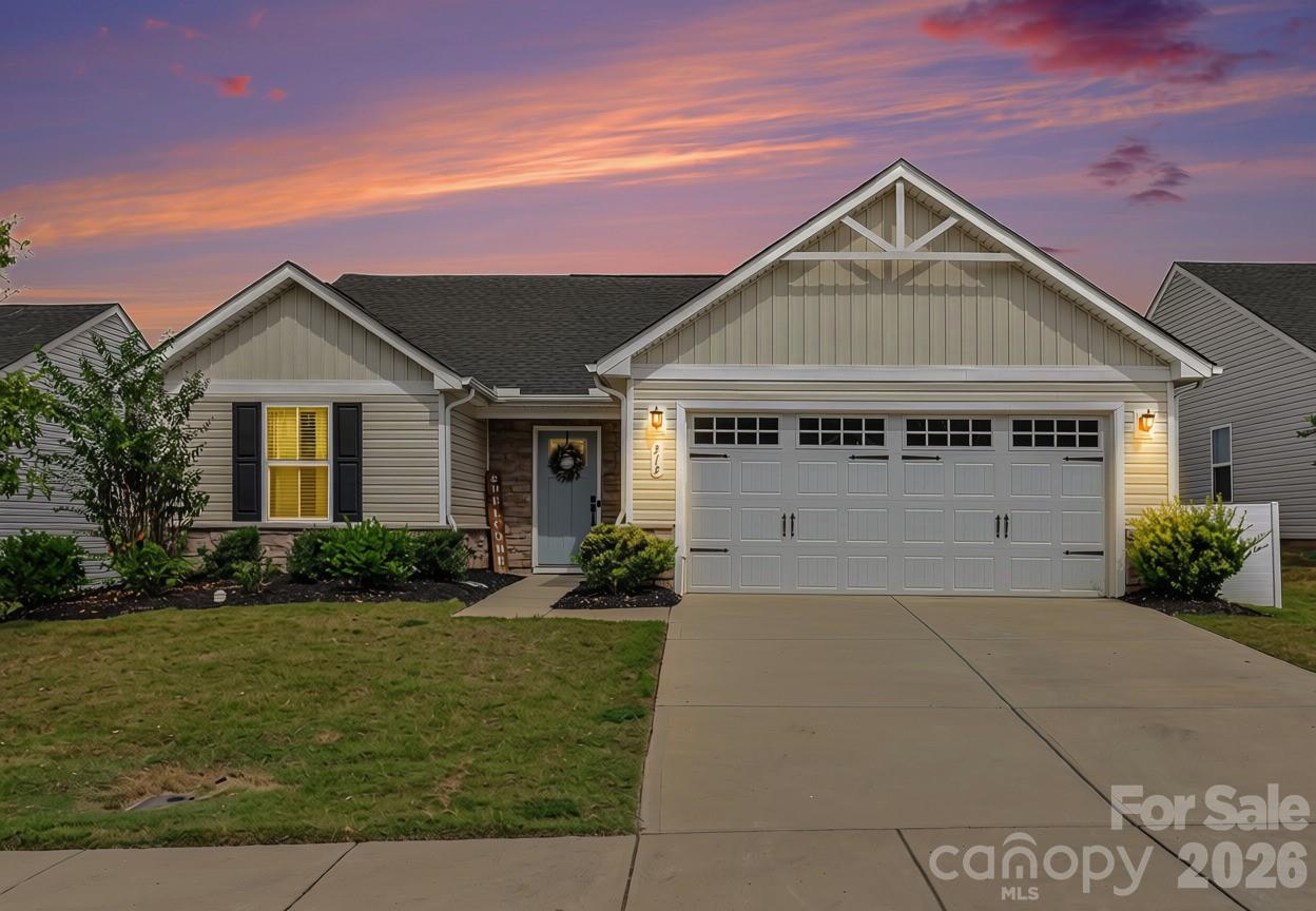 313 Damask Drive Property Photo 1
