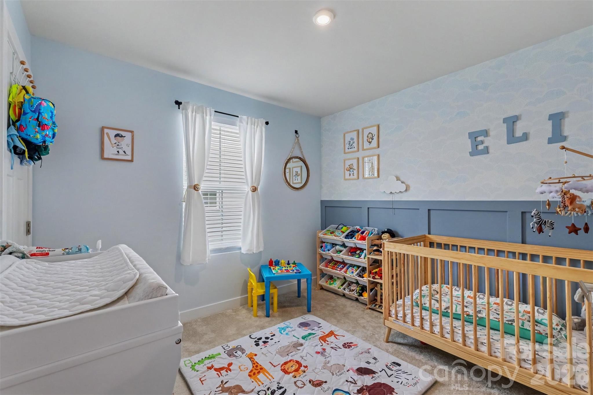313 Damask Drive Property Photo 10