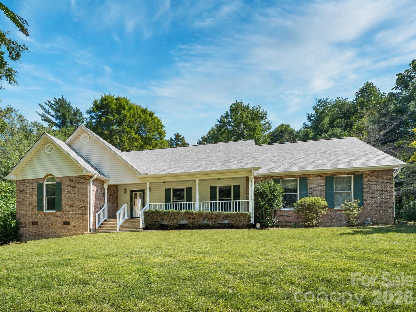 106 Fish Hawk Drive Property Photo 1