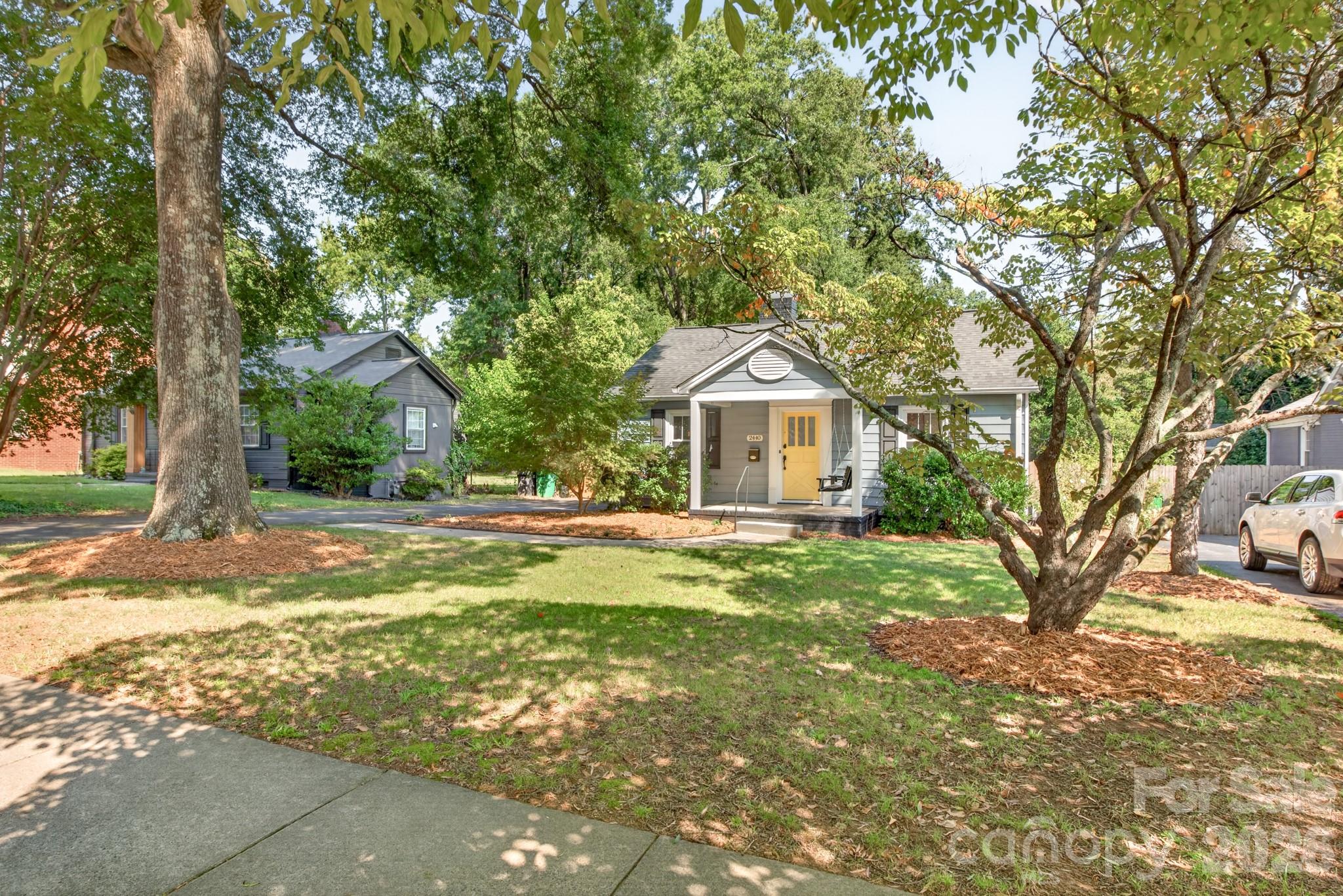 2440 Greenland Avenue Property Photo 1