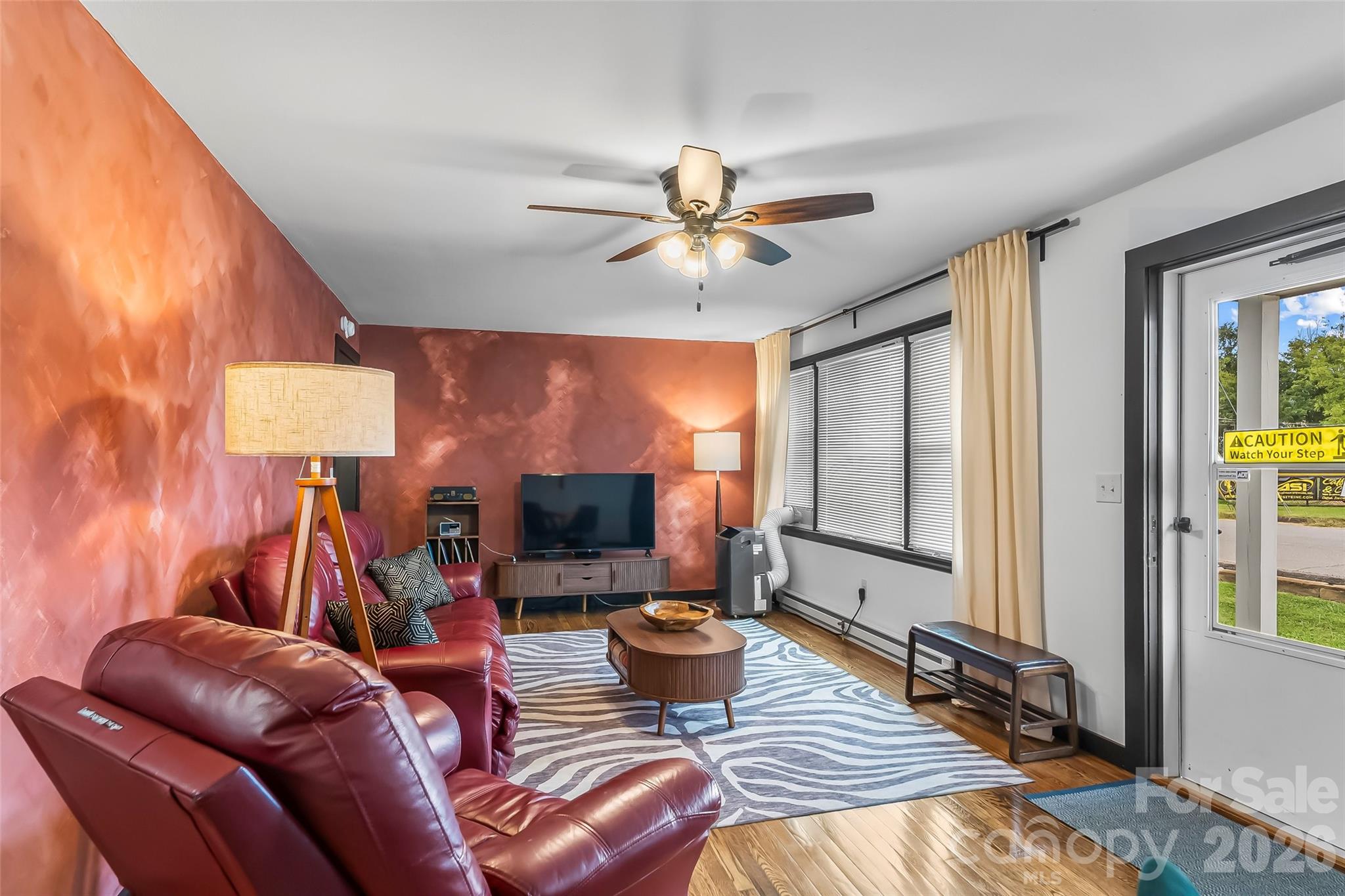45 Henry Street Property Photo 3