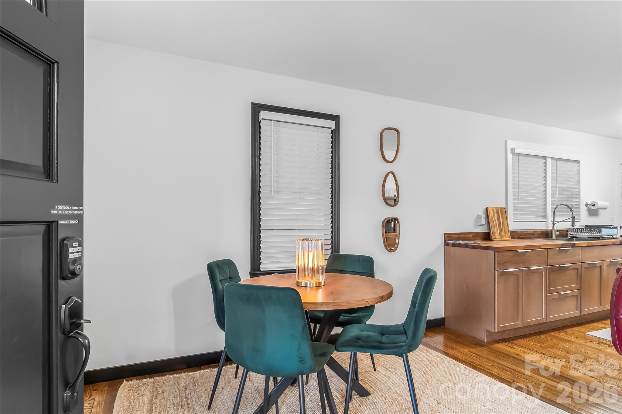45 Henry Street Property Photo 6