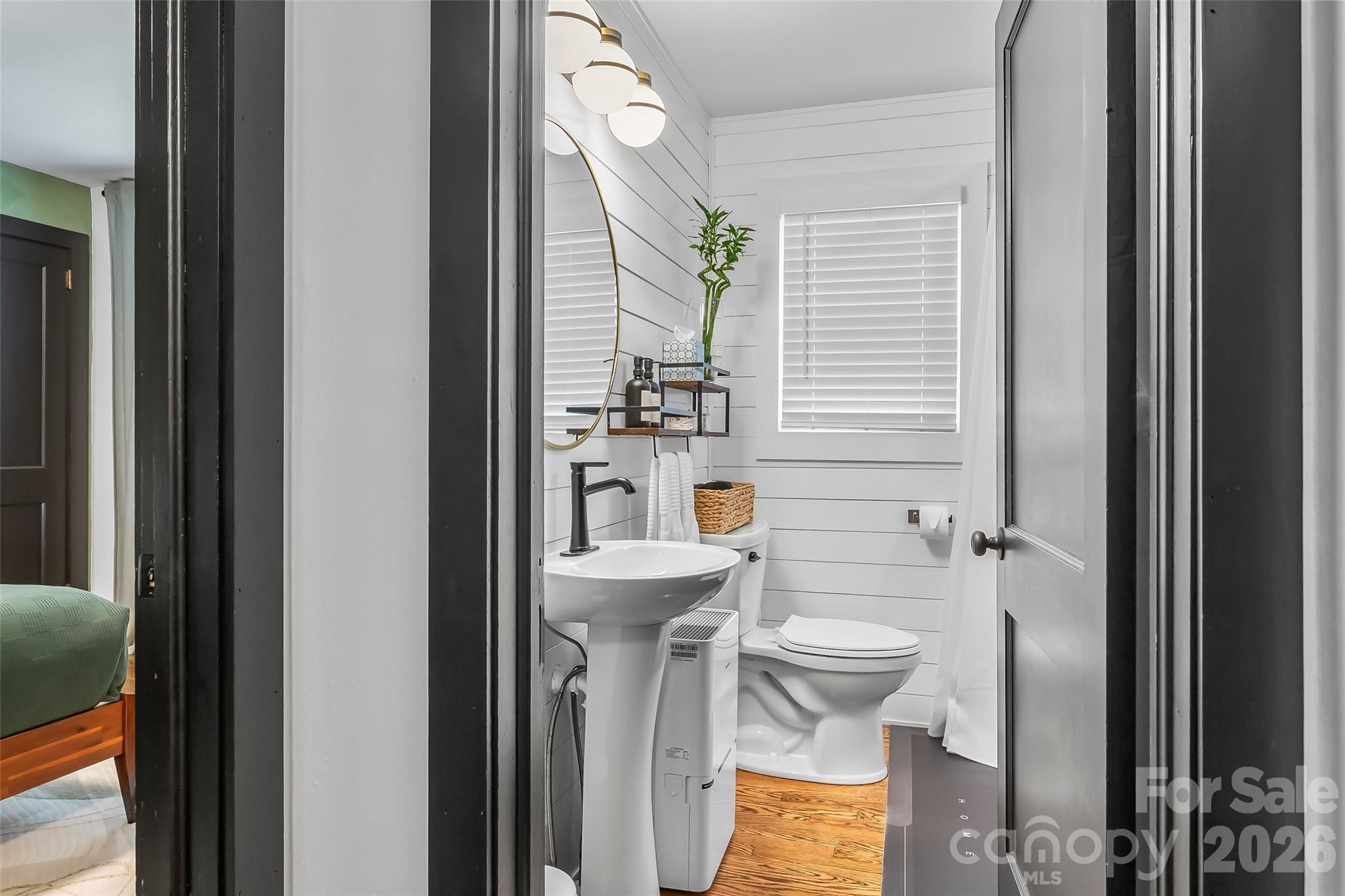 45 Henry Street Property Photo 10