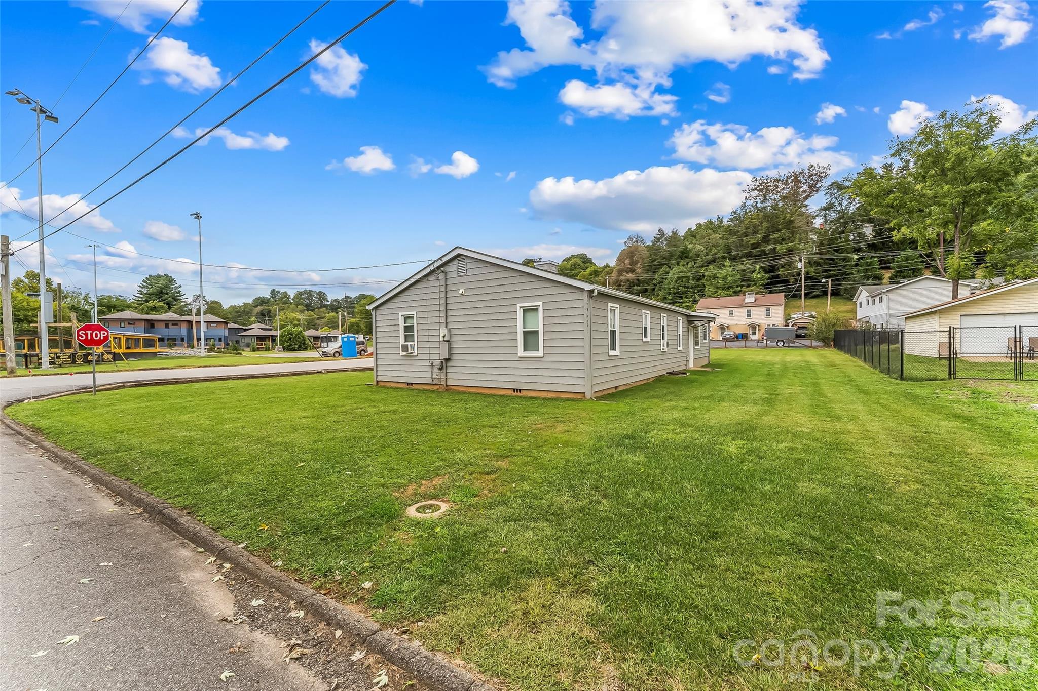 45 Henry Street Property Photo 17