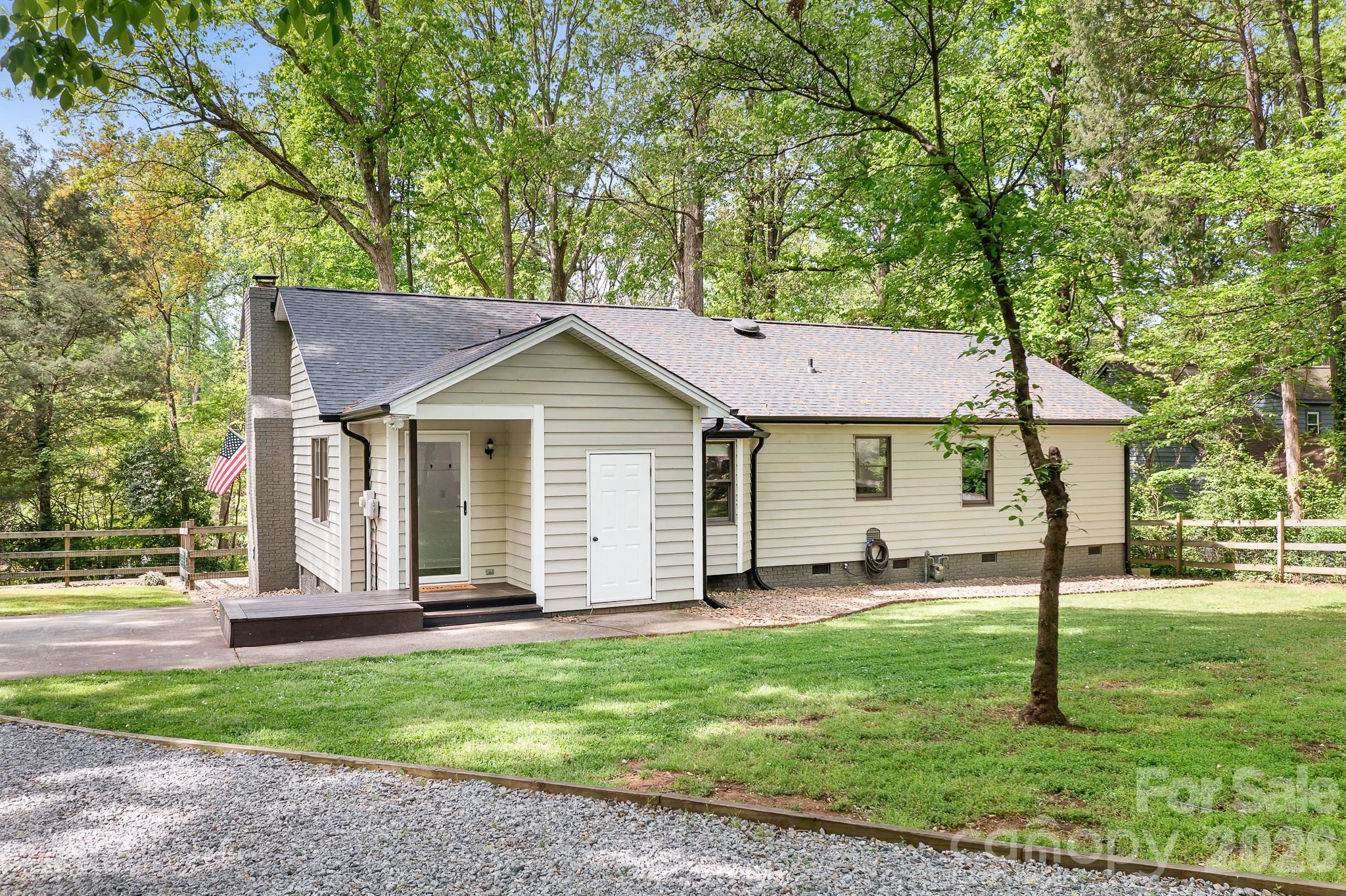 204 Nottingham Drive Property Photo 28