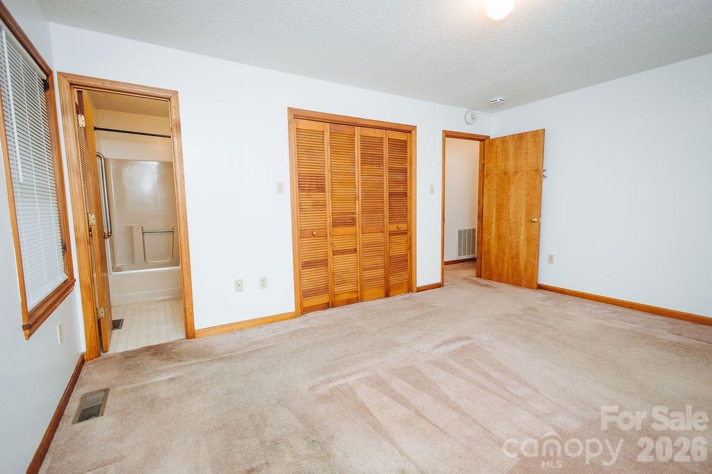 6830 Bat Cave Road Property Photo 20