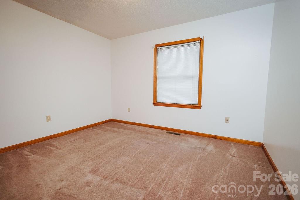 6830 Bat Cave Road Property Photo 23