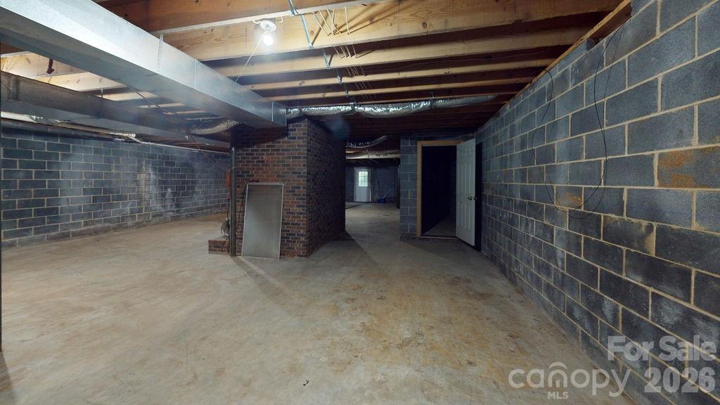 6830 Bat Cave Road Property Photo 34