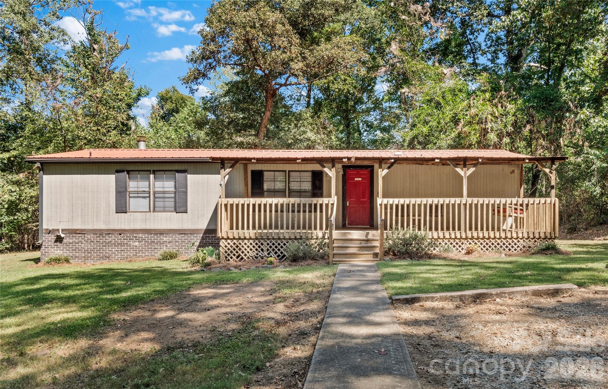 3508 Lottie B Road Property Photo 1