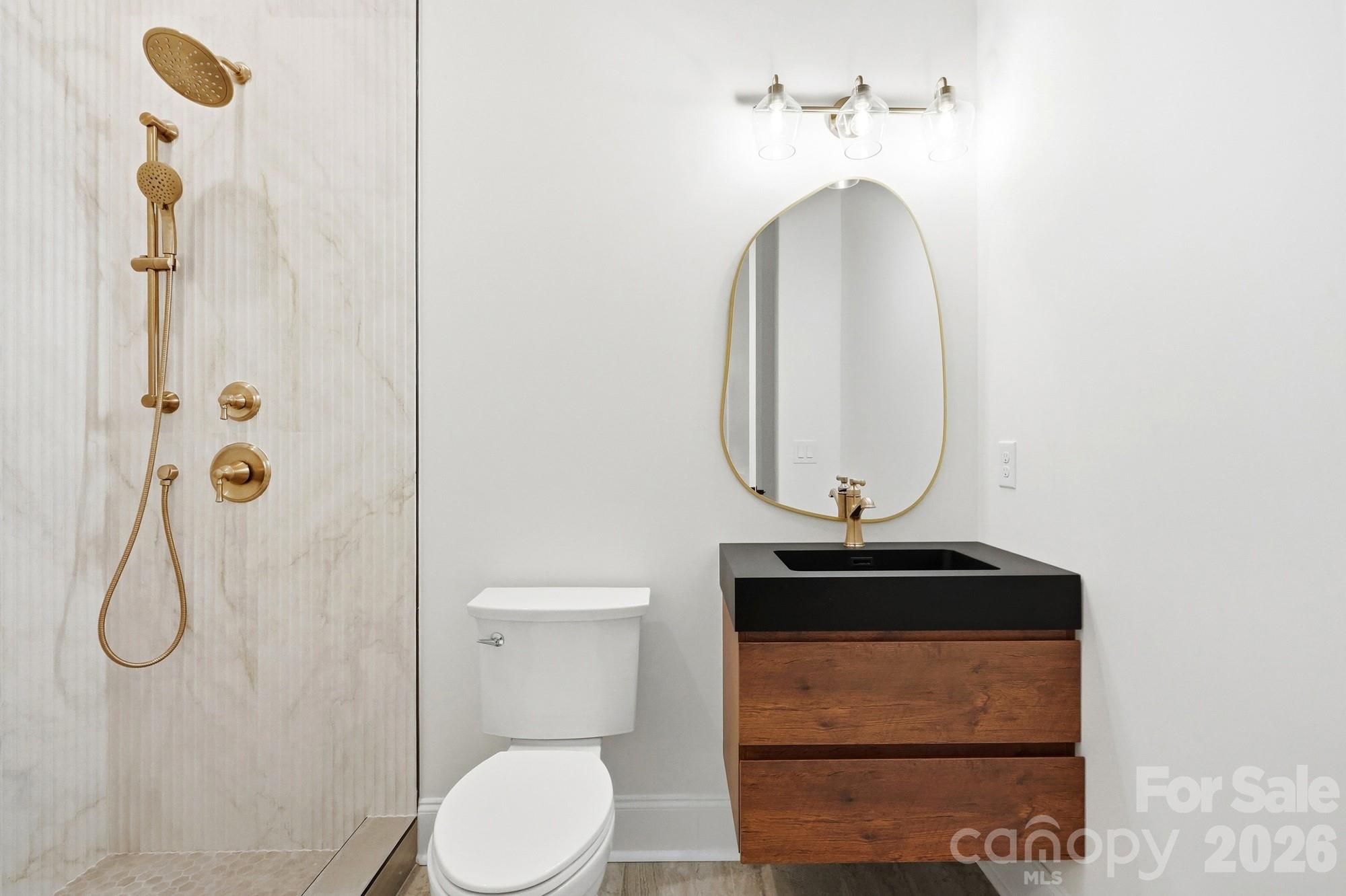 1412 Kennon Street Property Photo 14