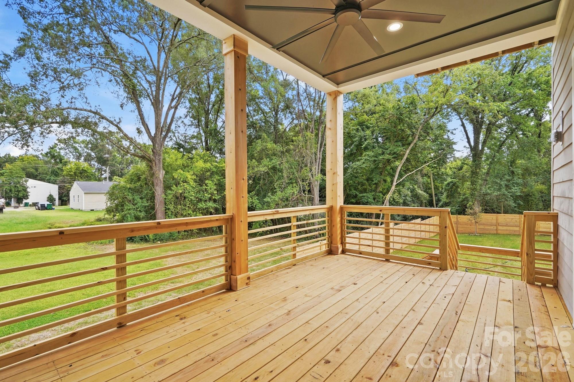 1412 Kennon Street Property Photo 36
