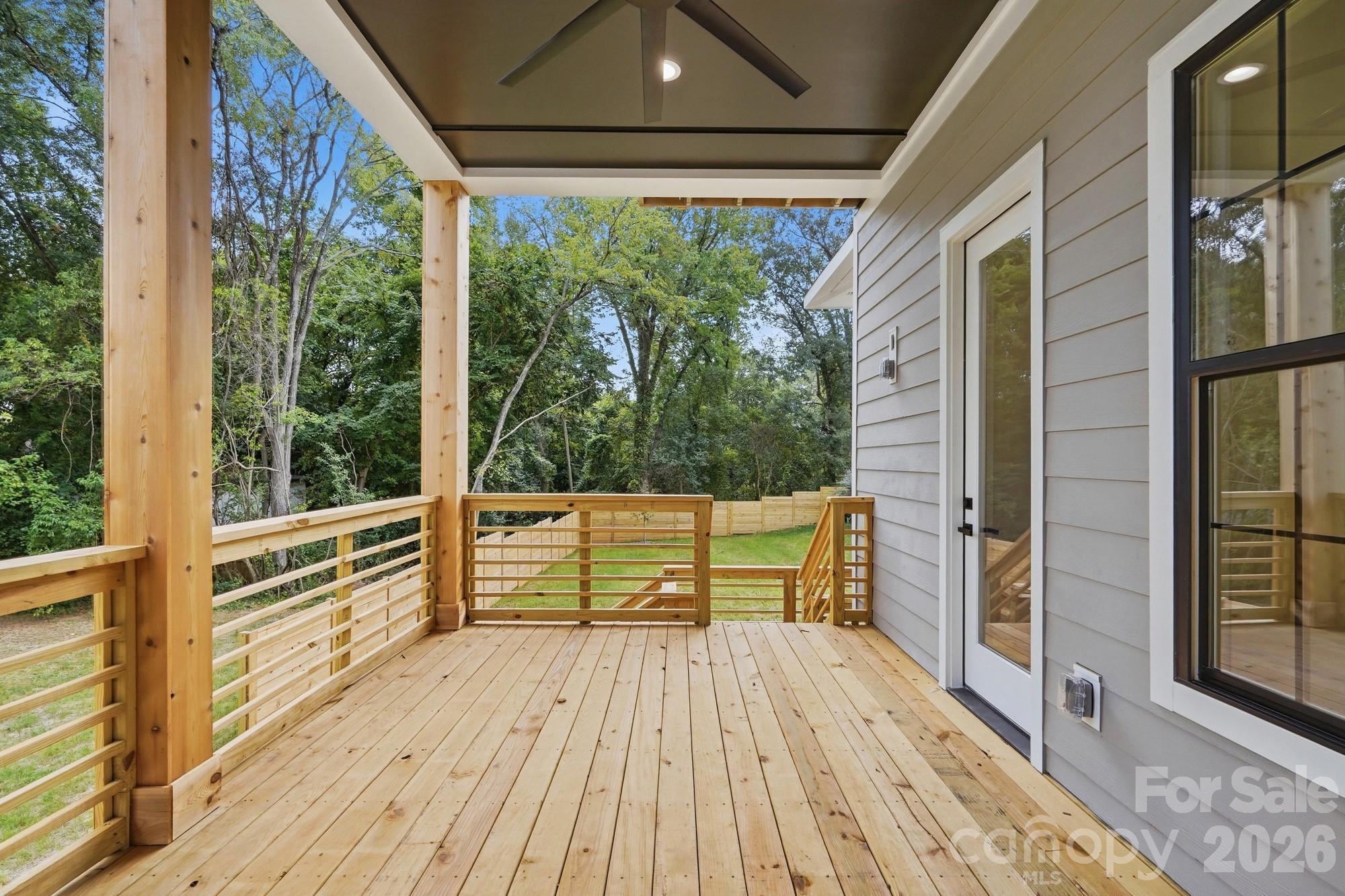 1412 Kennon Street Property Photo 37