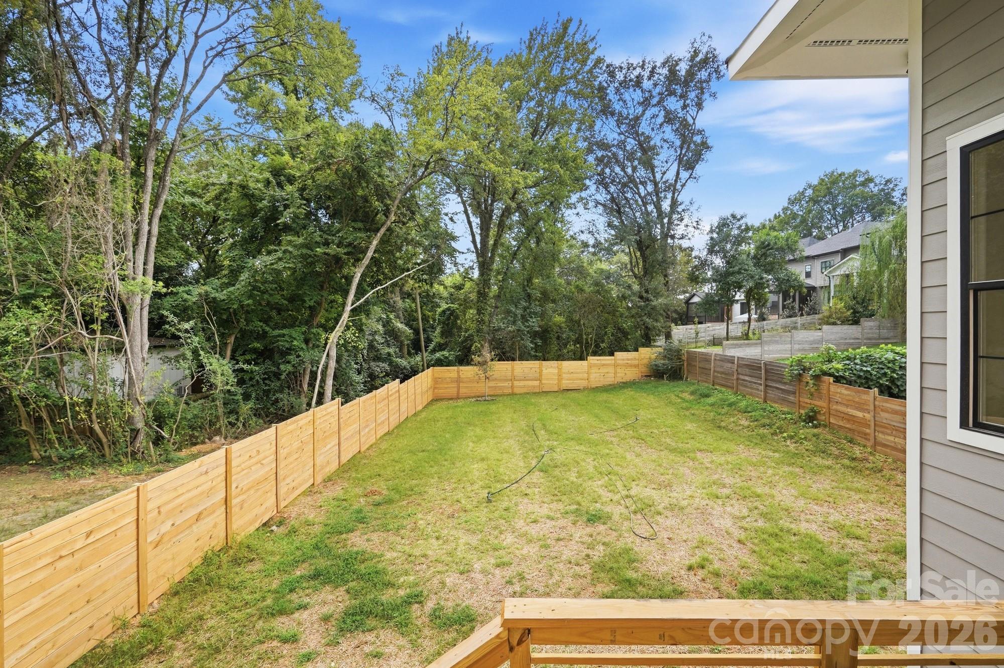 1412 Kennon Street Property Photo 38