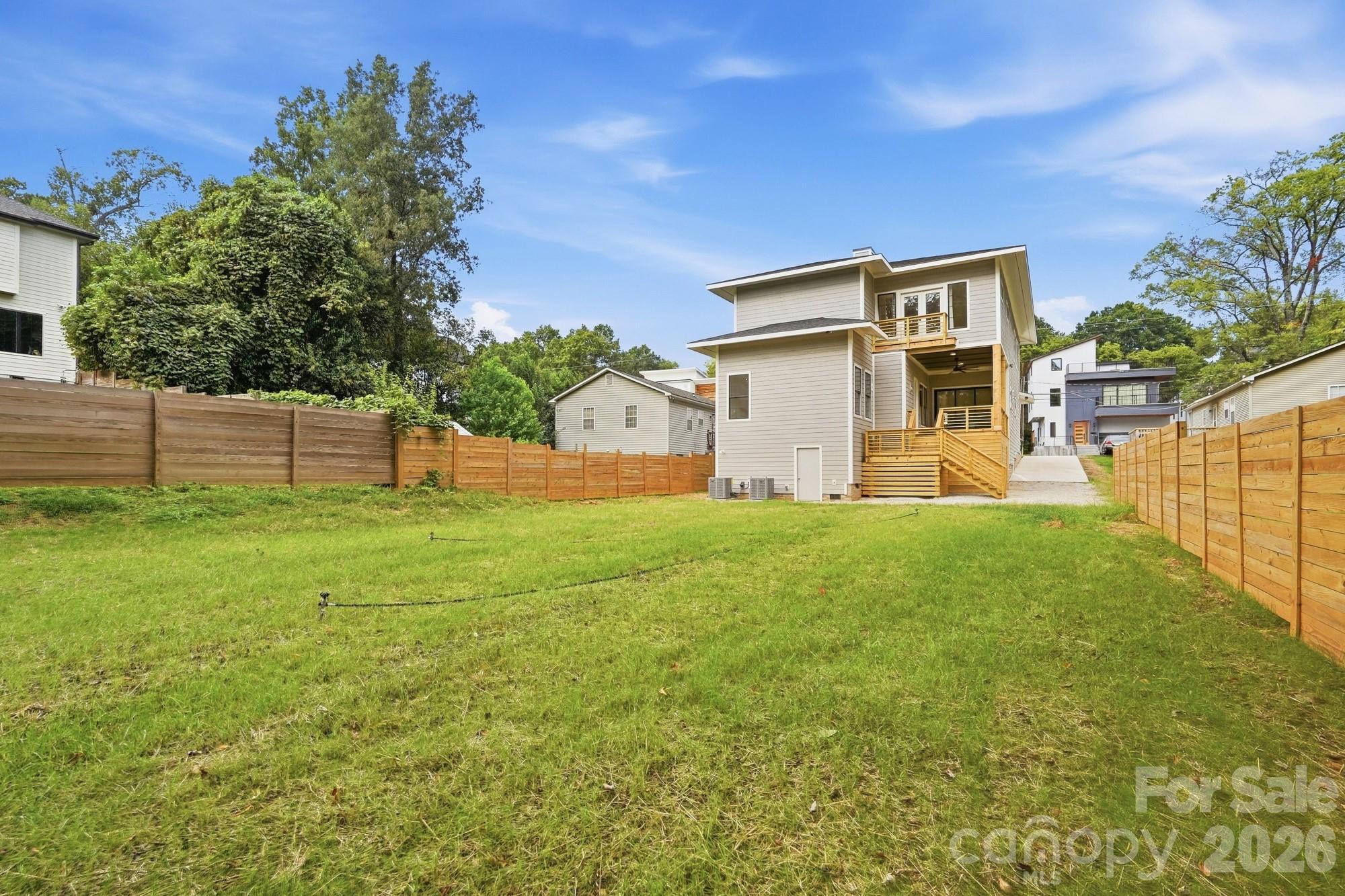 1412 Kennon Street Property Photo 39