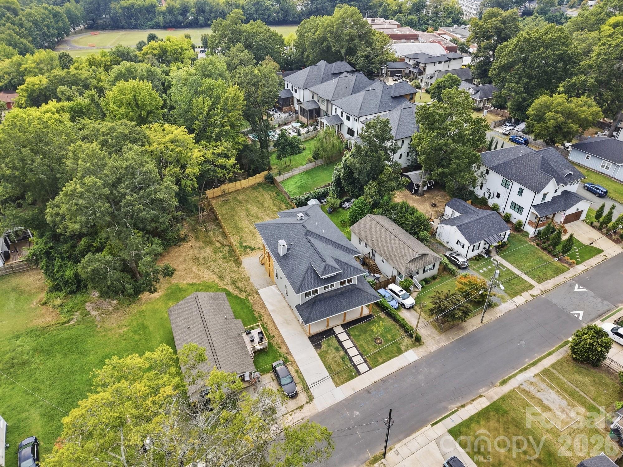1412 Kennon Street Property Photo 40