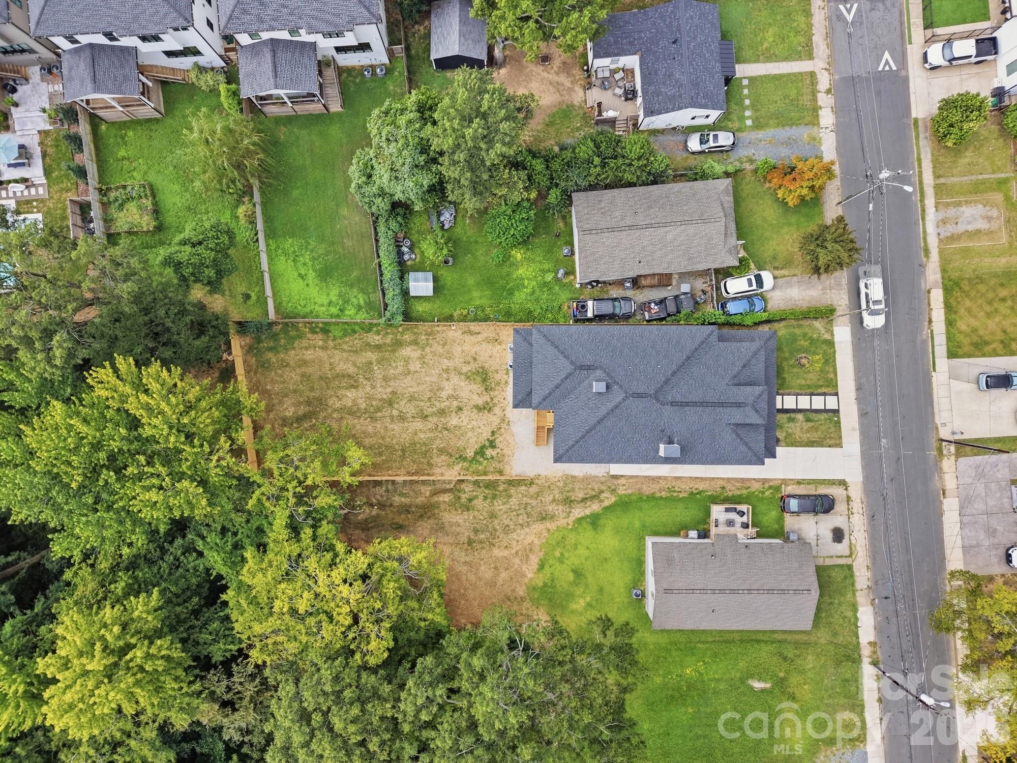 1412 Kennon Street Property Photo 42