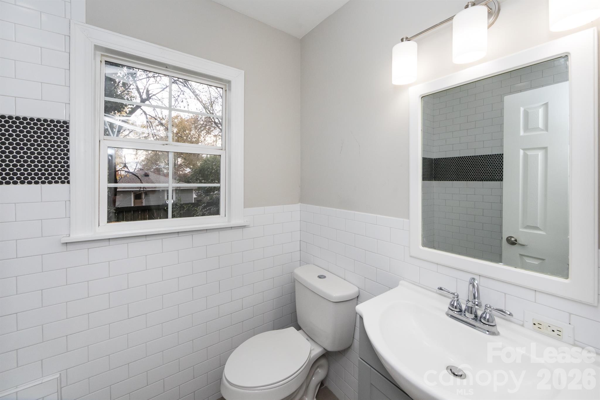 1613 Parson Street A Property Photo 24