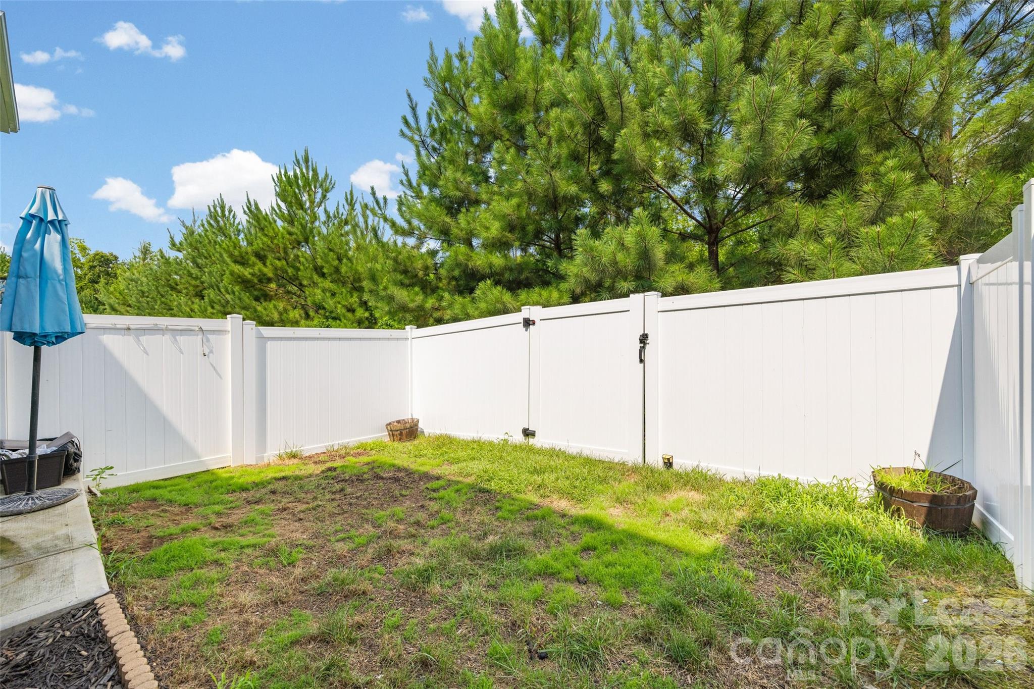 616 Altamonte Drive Property Photo 25