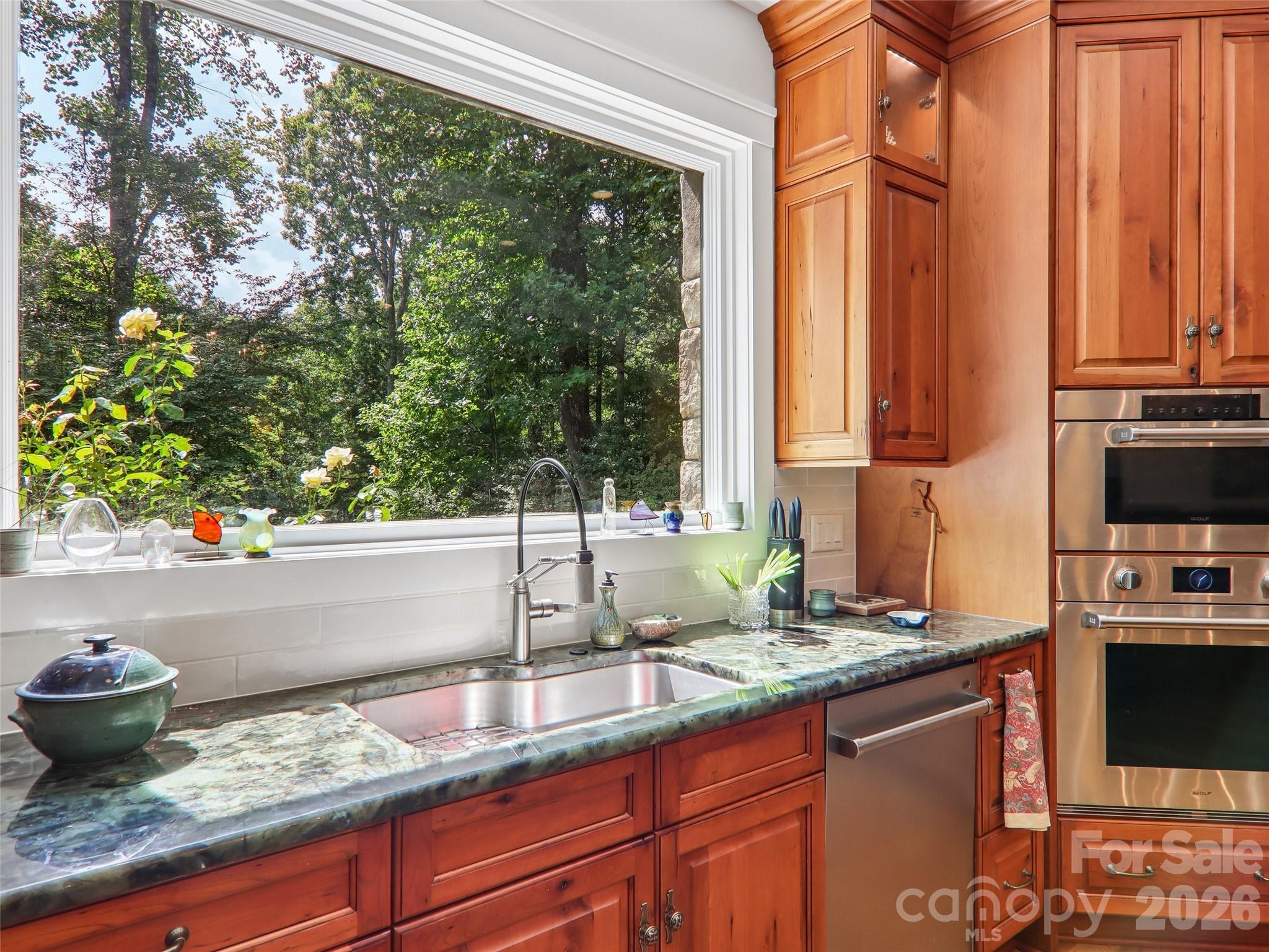 404 Southview Lane Property Photo 13