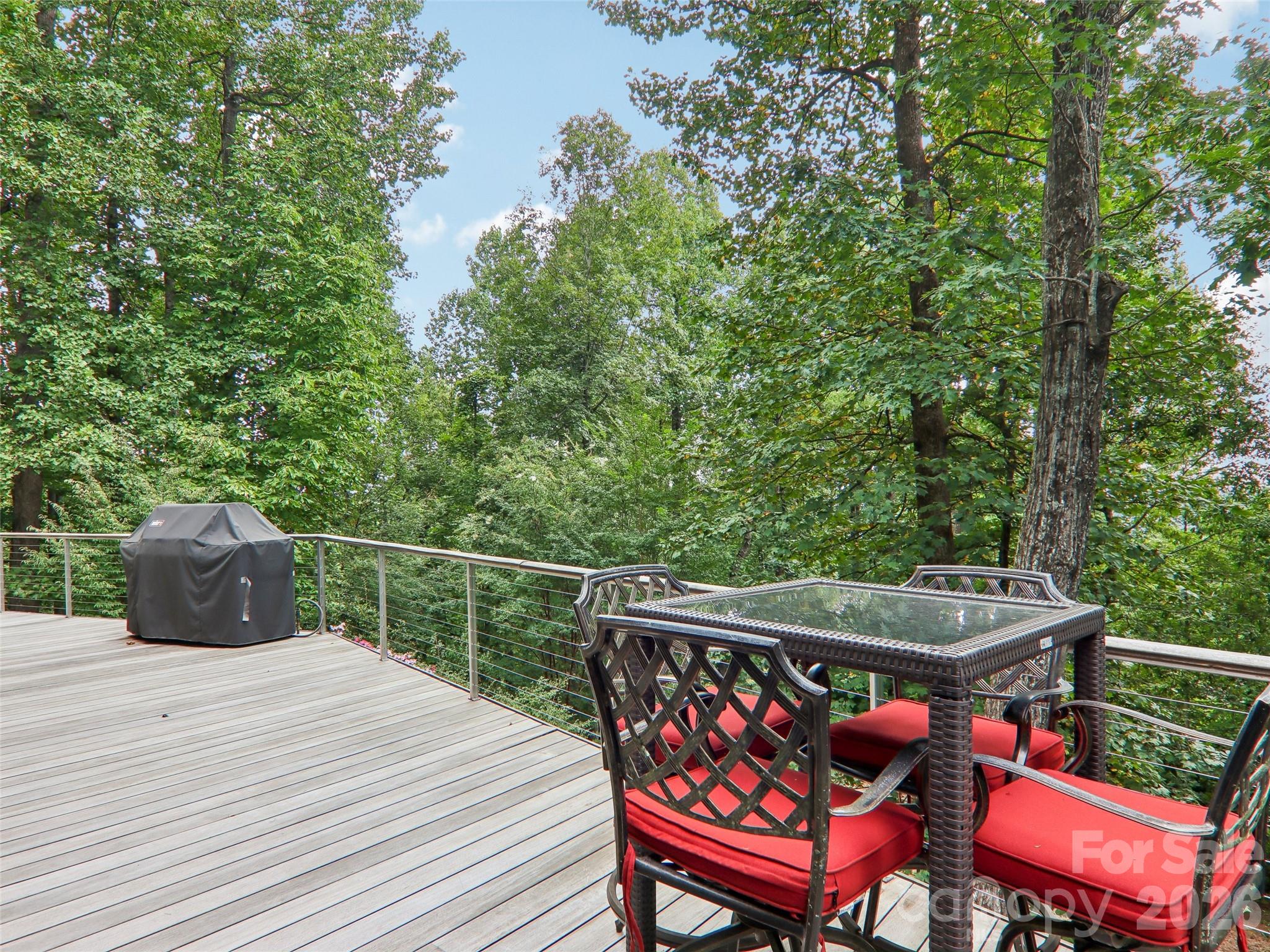404 Southview Lane Property Photo 29