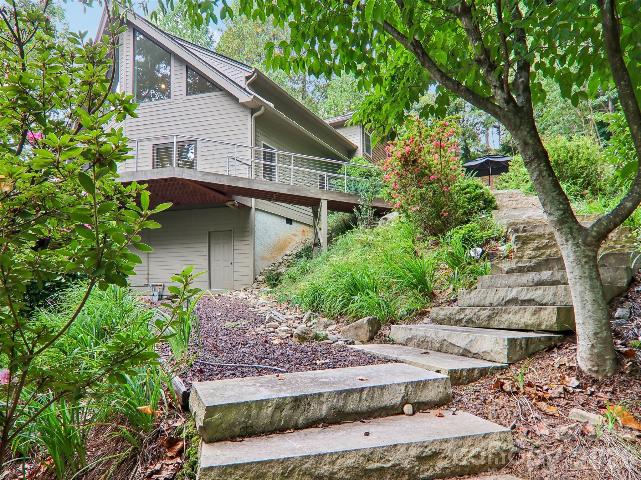 404 Southview Lane Property Photo 38