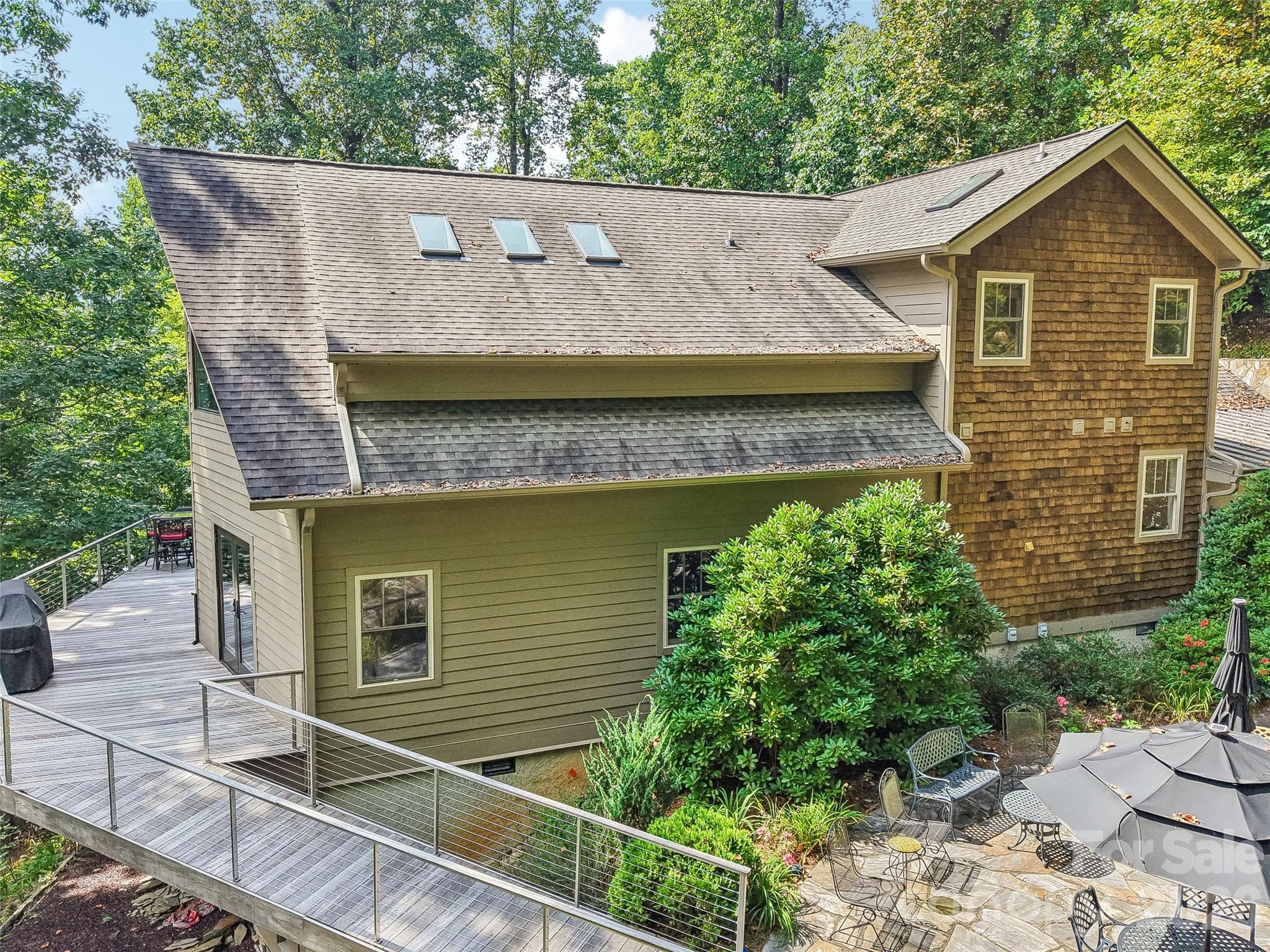 404 Southview Lane Property Photo 44
