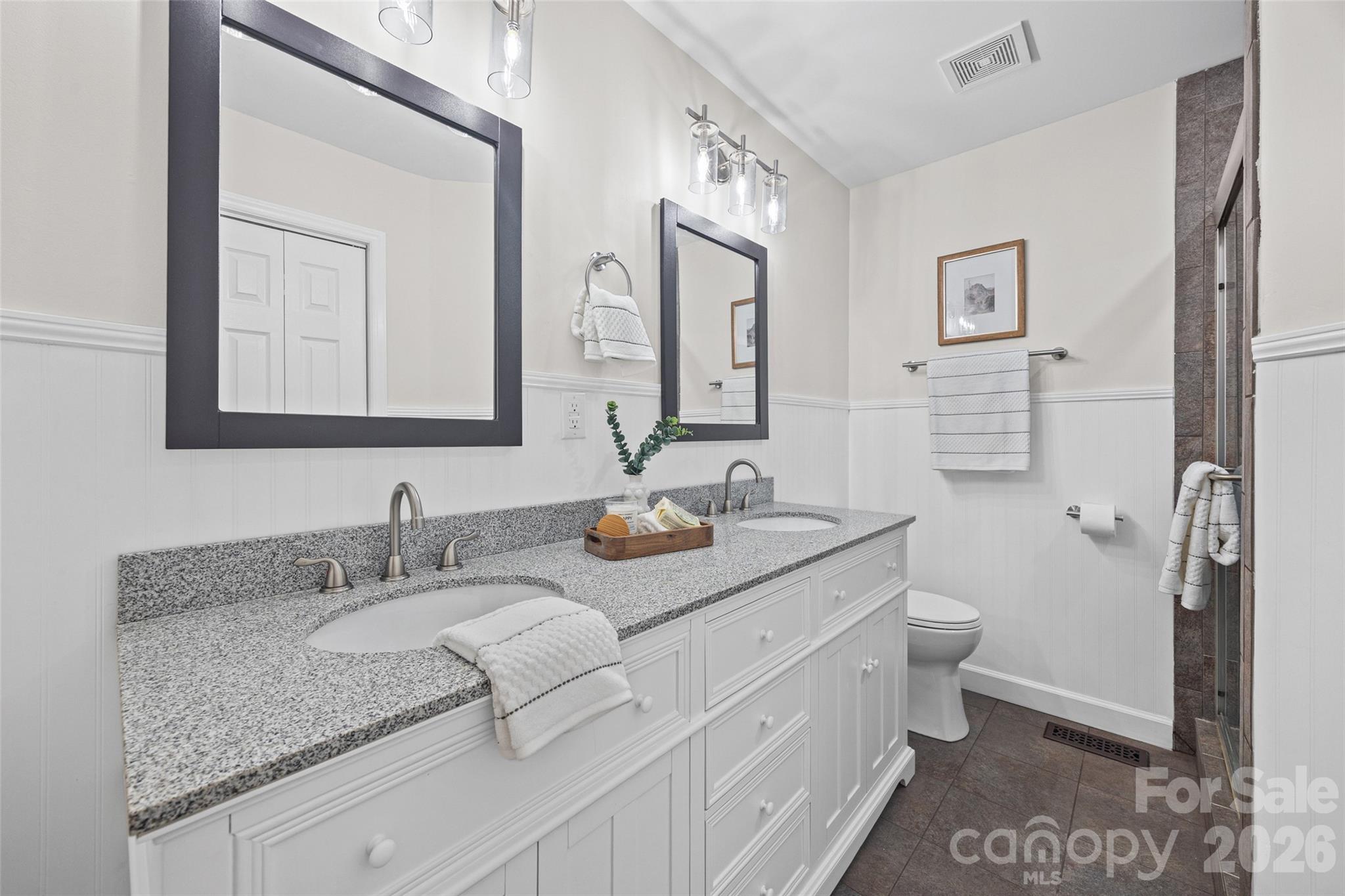 4324 Hickory Hollow Road Property Photo 23