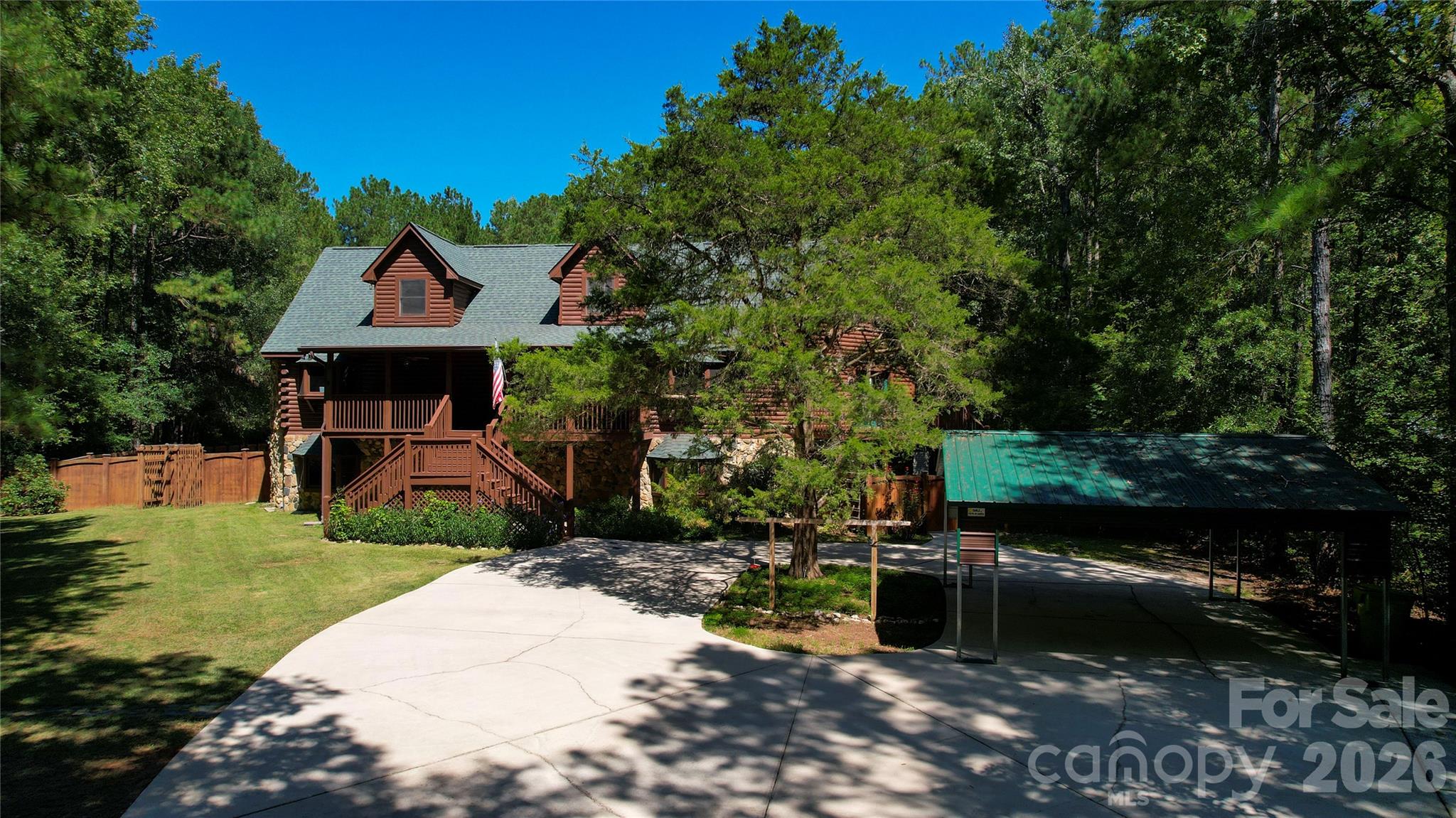 1040 Lawhorn Road Property Photo 3