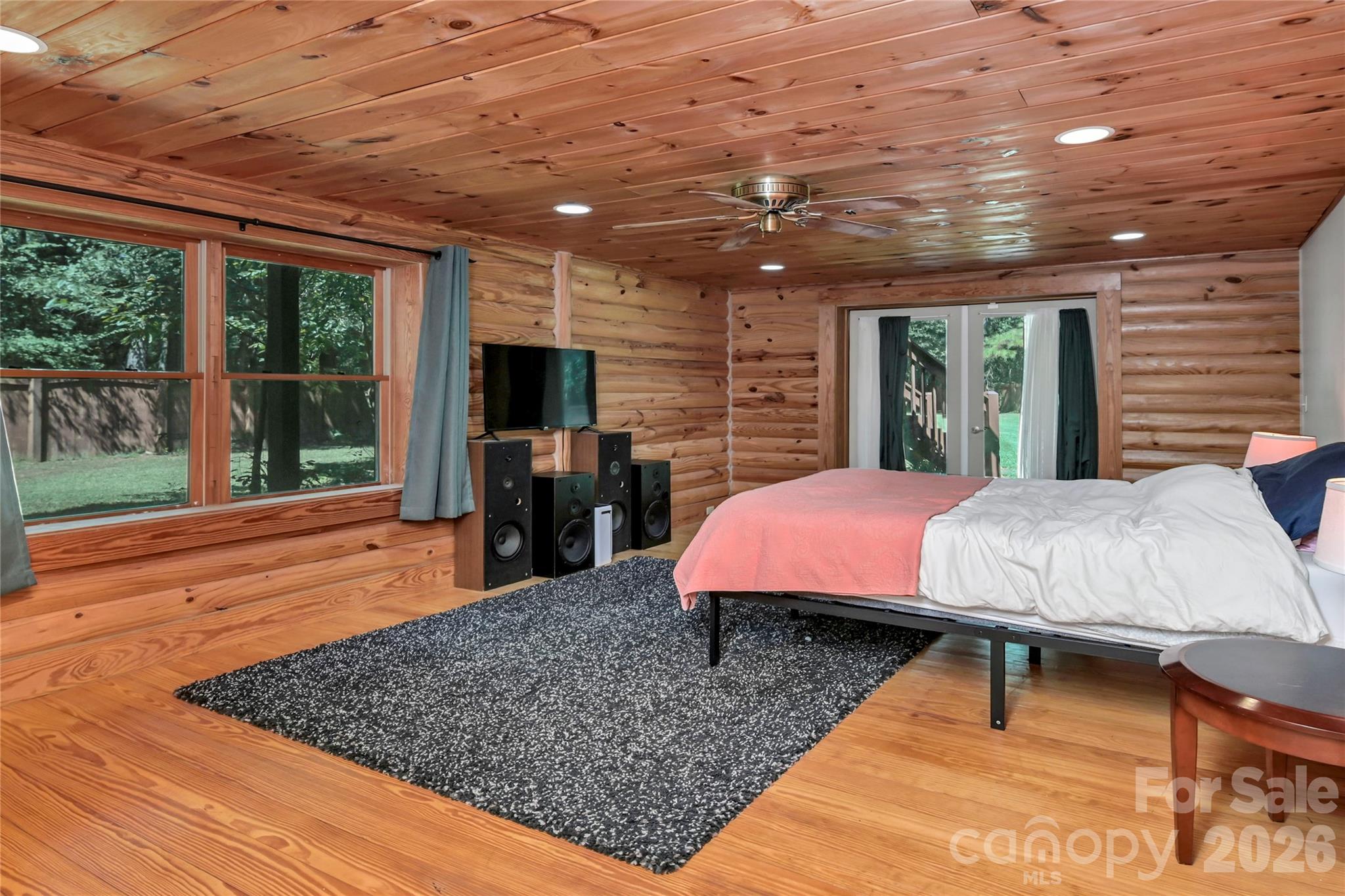 1040 Lawhorn Road Property Photo 30