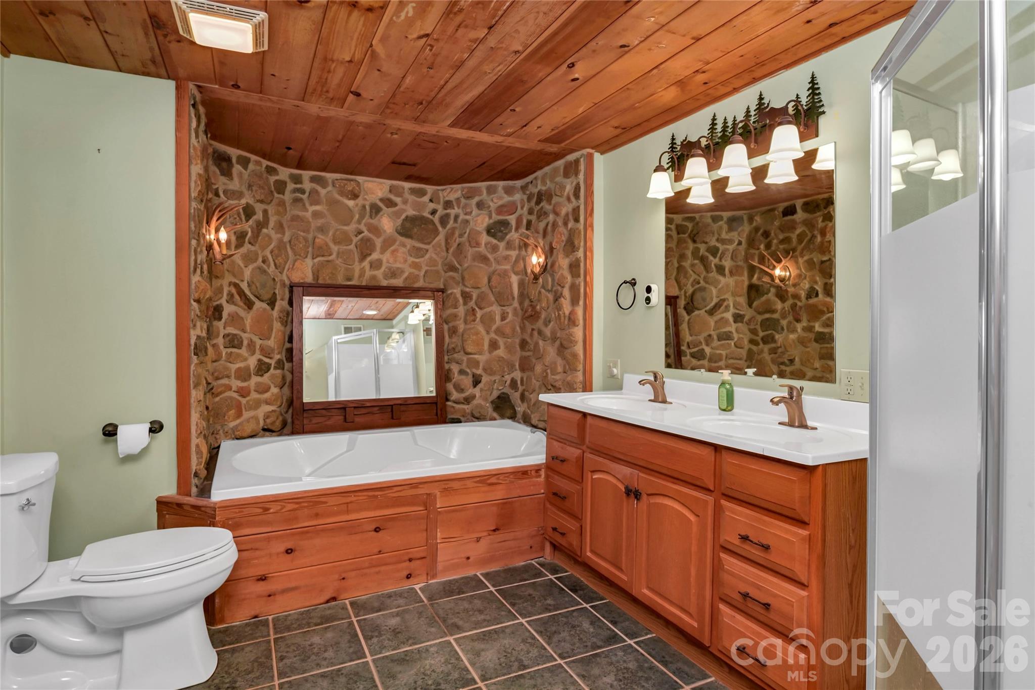 1040 Lawhorn Road Property Photo 31