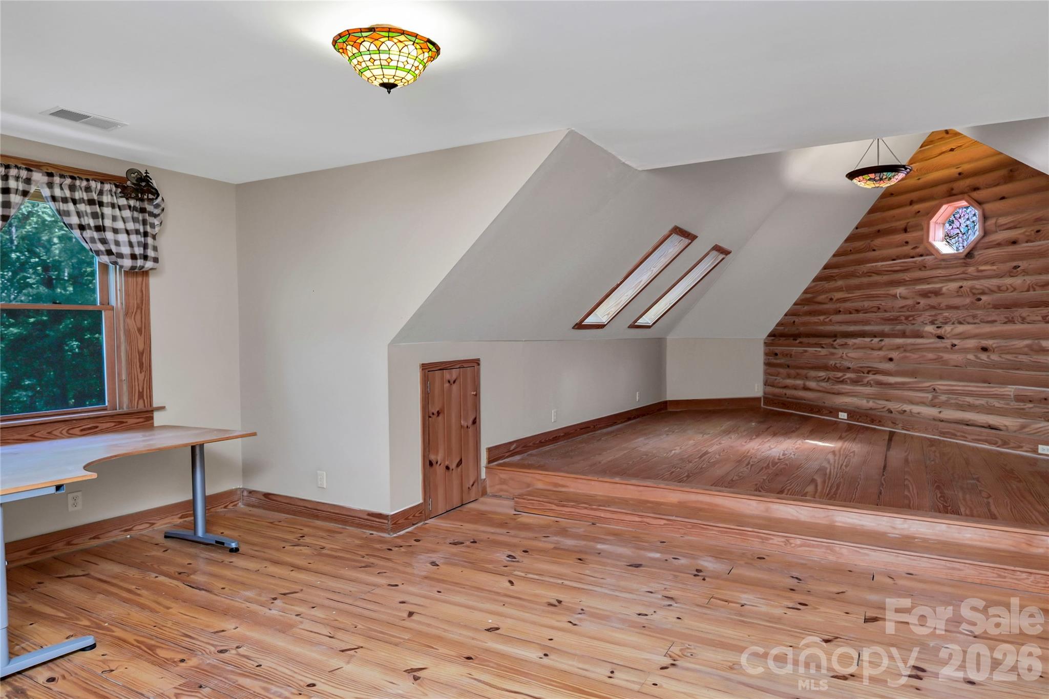 1040 Lawhorn Road Property Photo 37