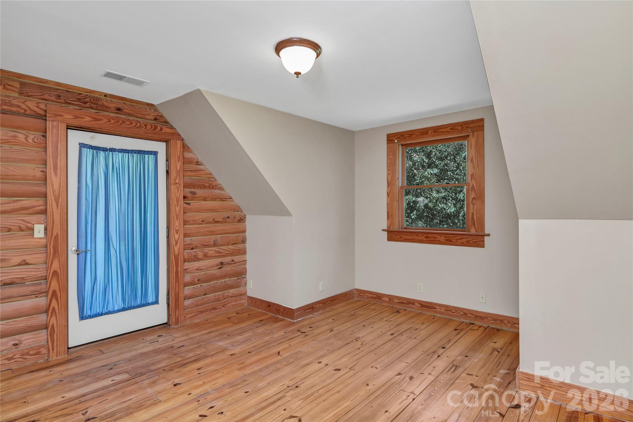 1040 Lawhorn Road Property Photo 38