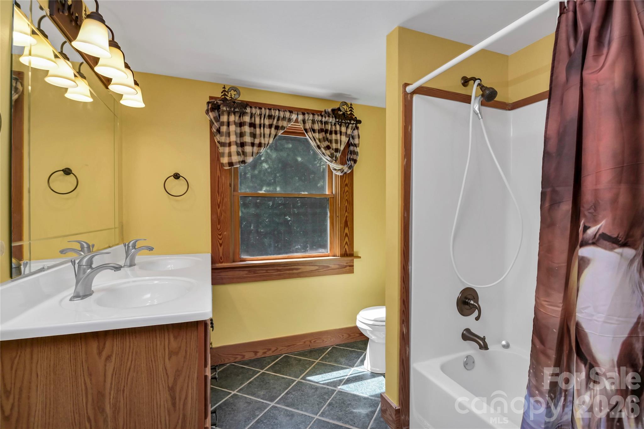 1040 Lawhorn Road Property Photo 40