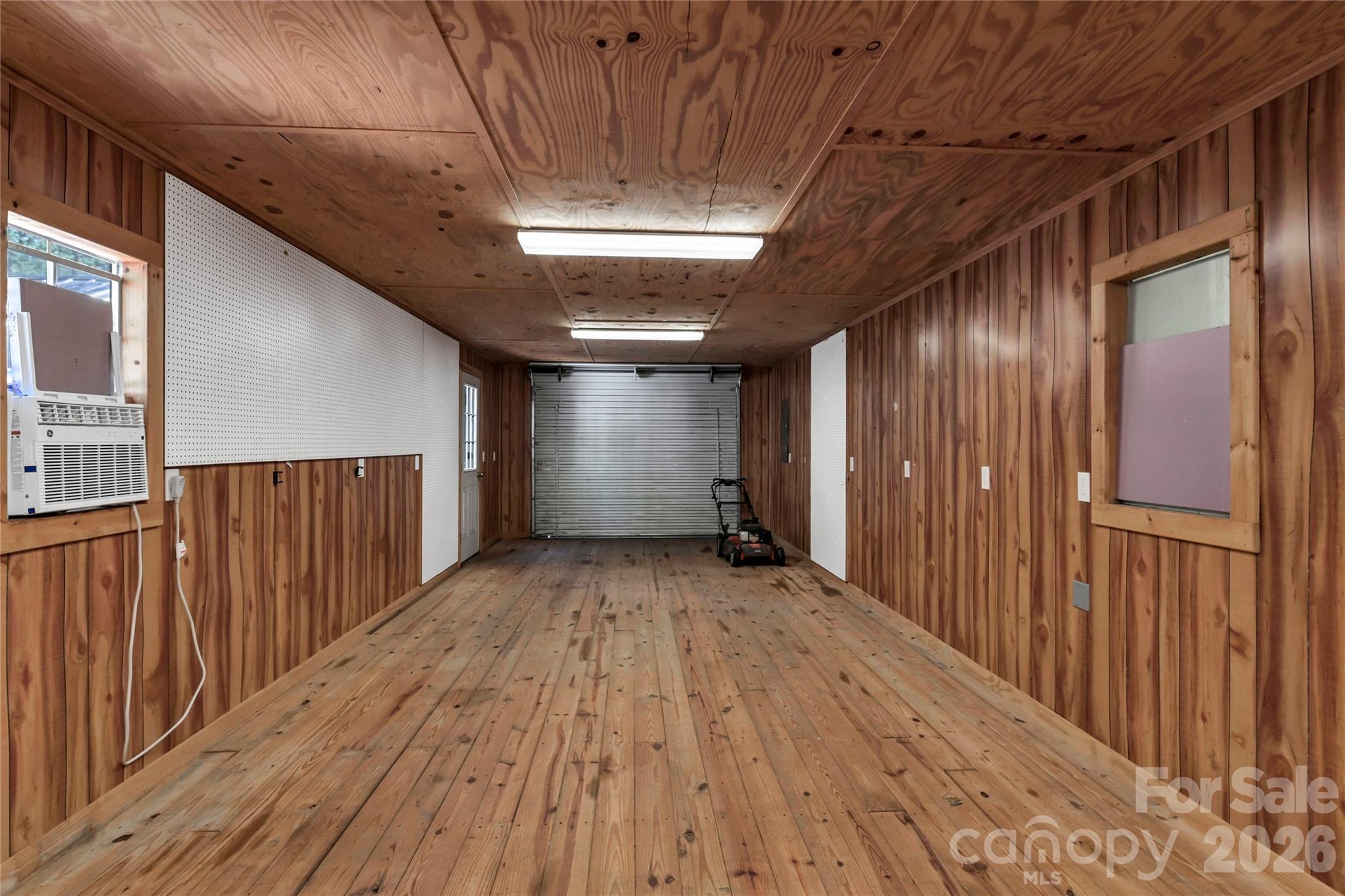 1040 Lawhorn Road Property Photo 47