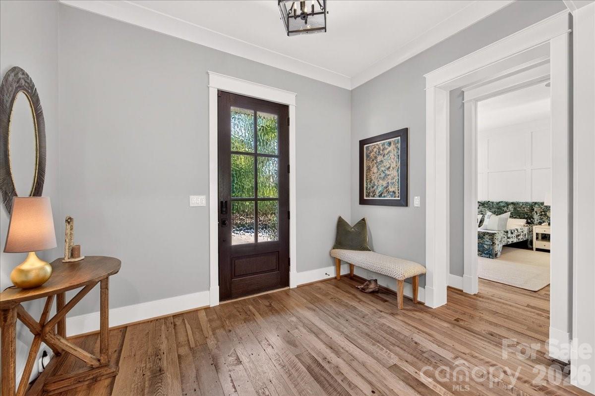 416 Woodland Street Property Photo 4