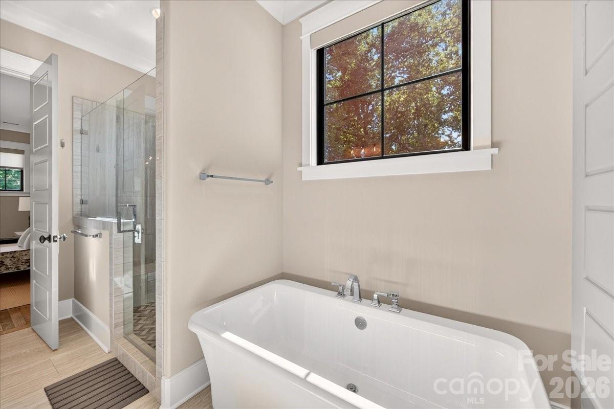 416 Woodland Street Property Photo 26